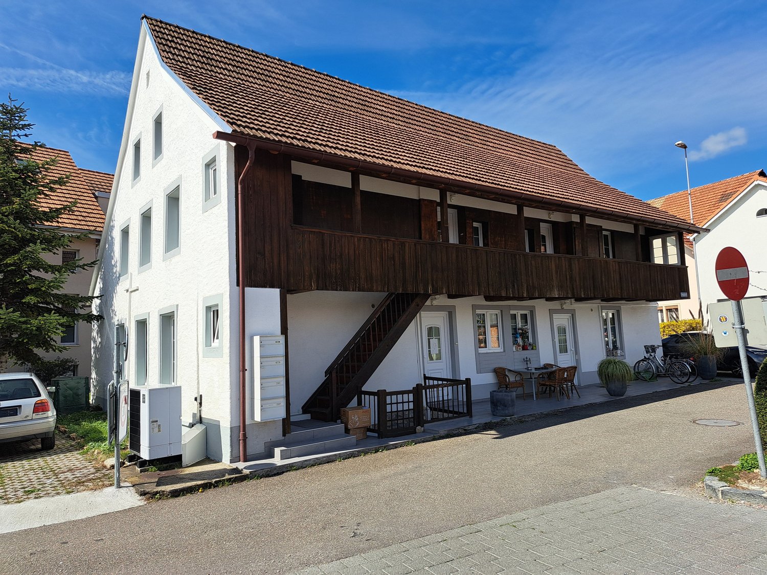 Schöne, kernsanierte, zentral gelegene 3 Zimmerwohnung in Erlinsbach nähe Aarau - Bild 5