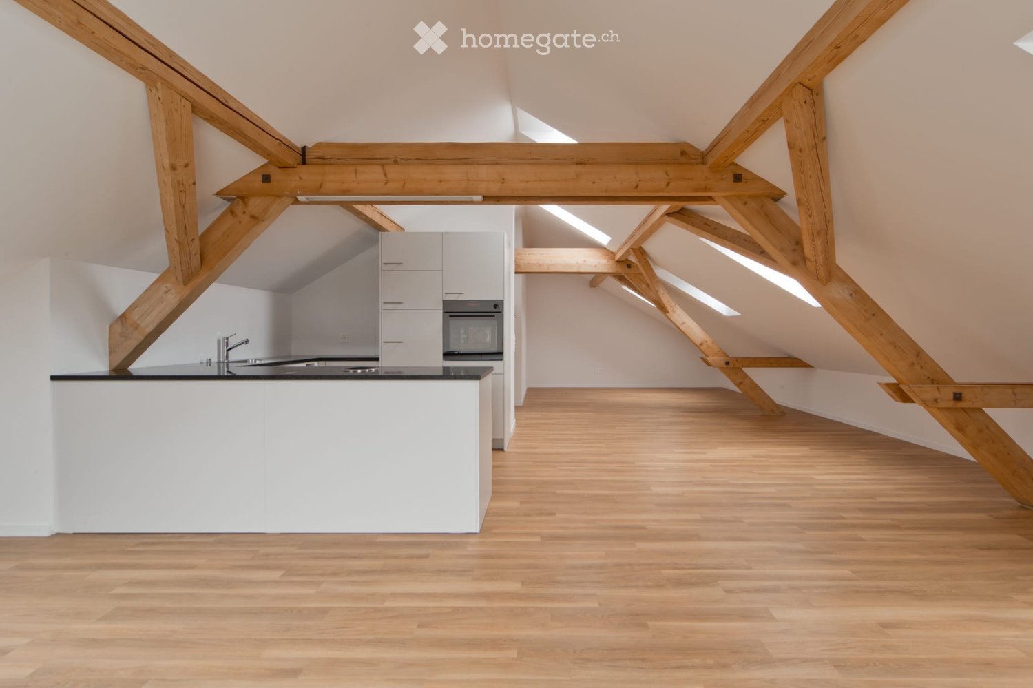 Moderne 2.5-Zimmer-Dachwohnung in Frauenfeld - Bild 2