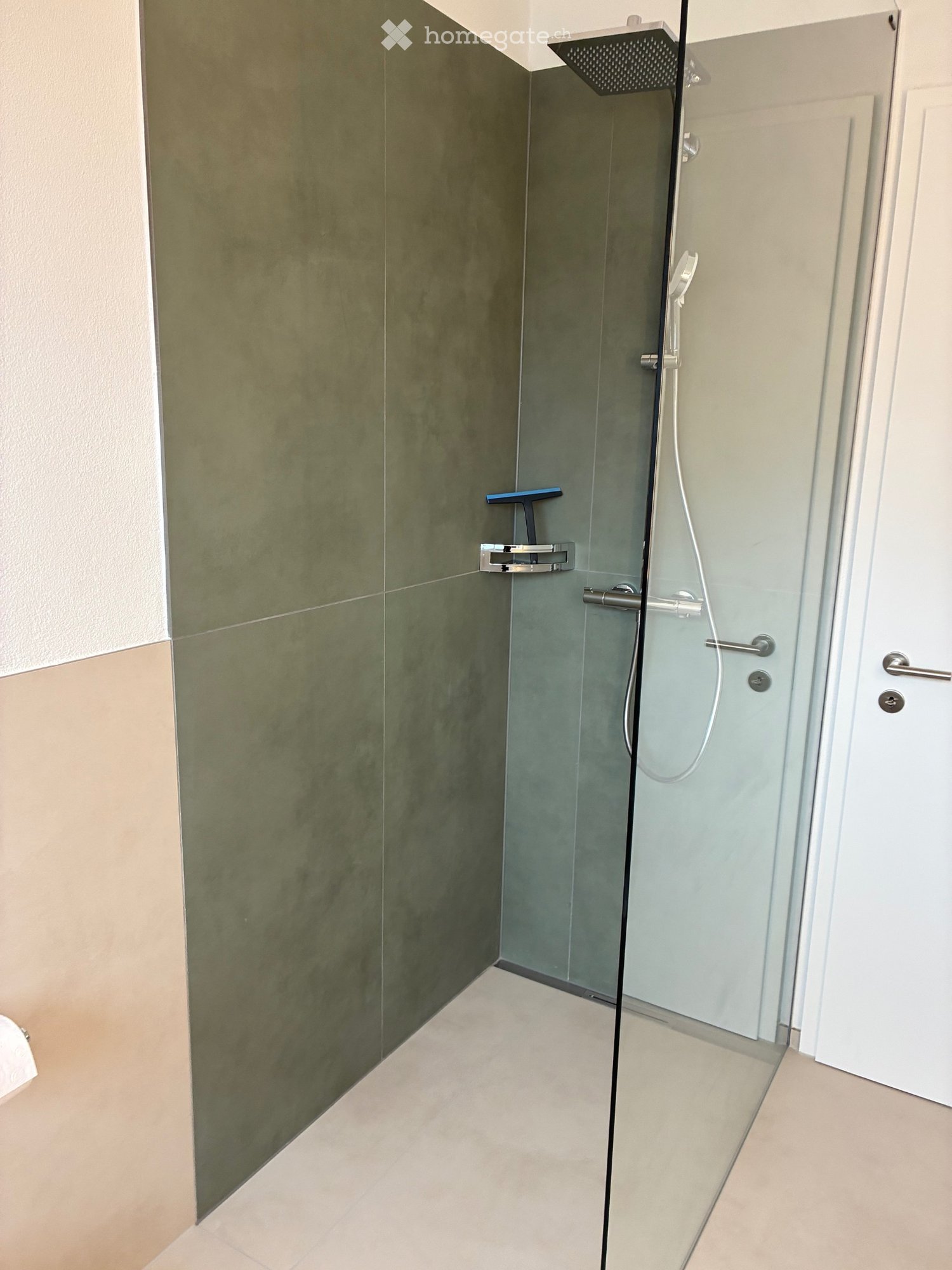 Helle Dachgeschoss Wohnung, Neubau - Bild 5