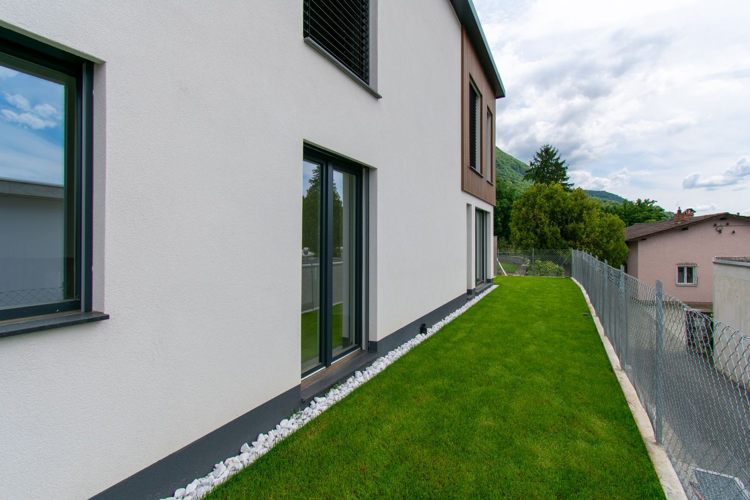 NUOVO APPARTAMENTO 3.5 LOCALI CON GIARDINO - Bild 10