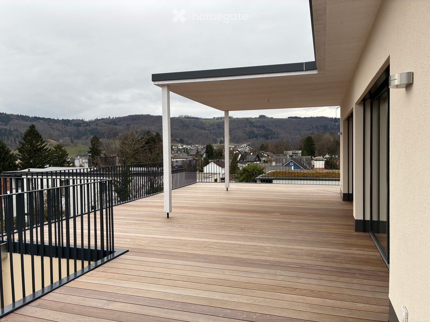 Newly built modern 4.5-Room apartment with a large terrace and great views - Bild 1