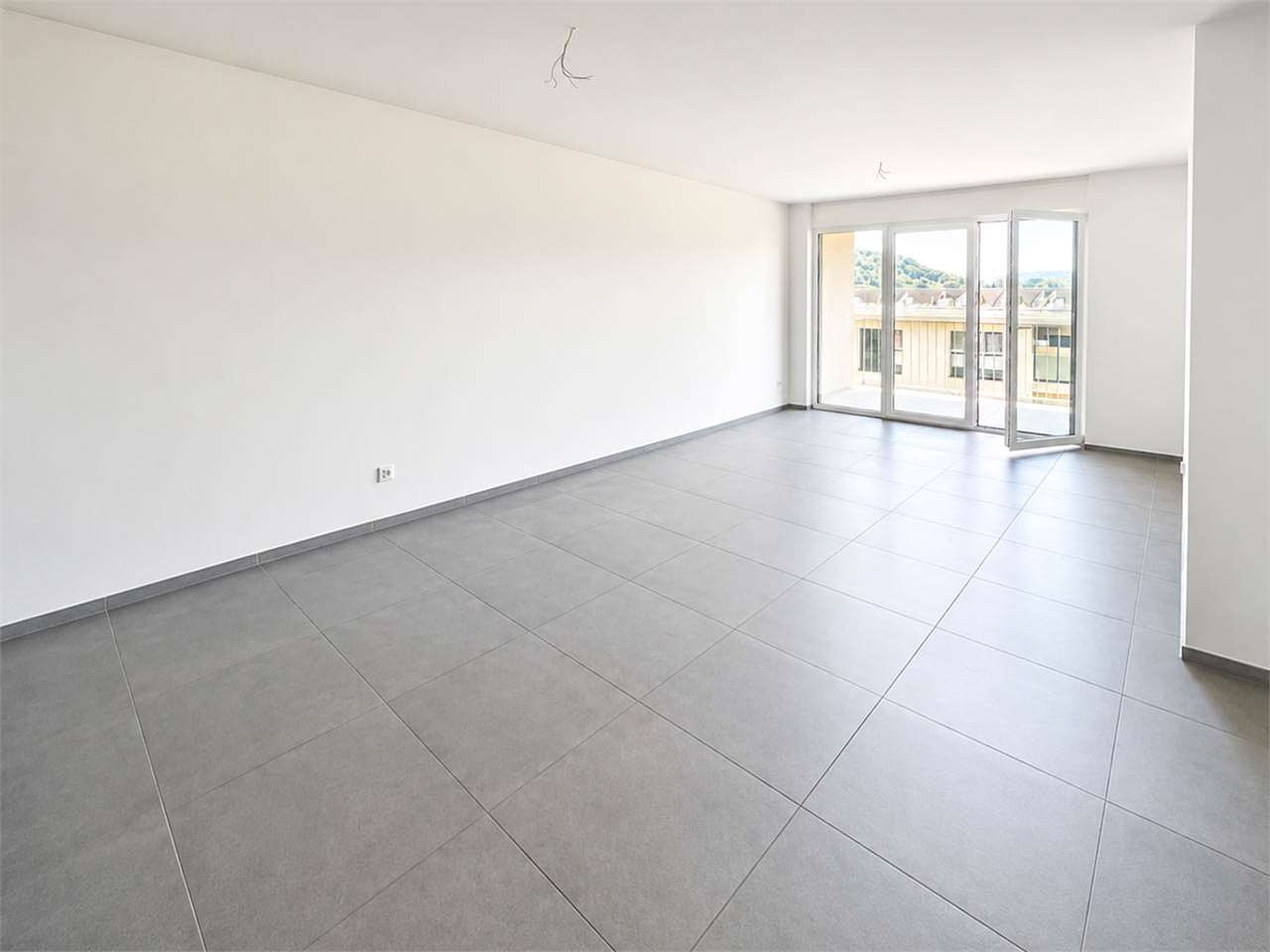 MODERNO 2.5 LOCALI CON TERRAZZO ALL'ULTIMO PIANO - Bild 4
