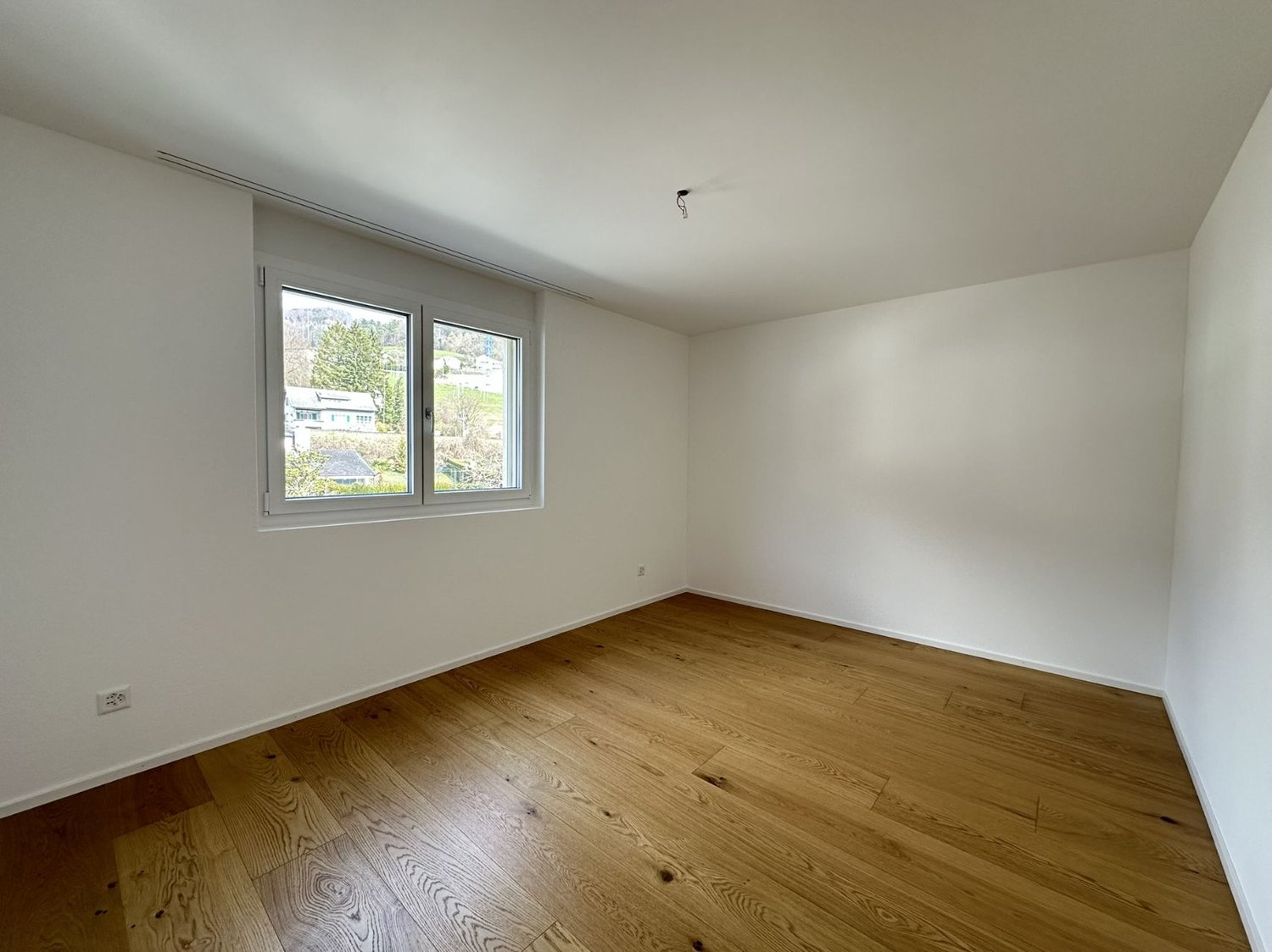 Luxus neu definiert – Attikawohnung mit Grosszügigkeit und Weitblick! - Bild 10