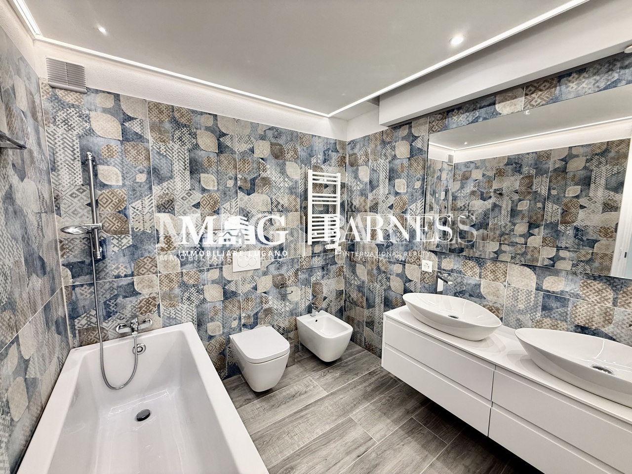 Castagnola: Appartamento 4.5 ristrutturato direttamente sul lago - Bild 6