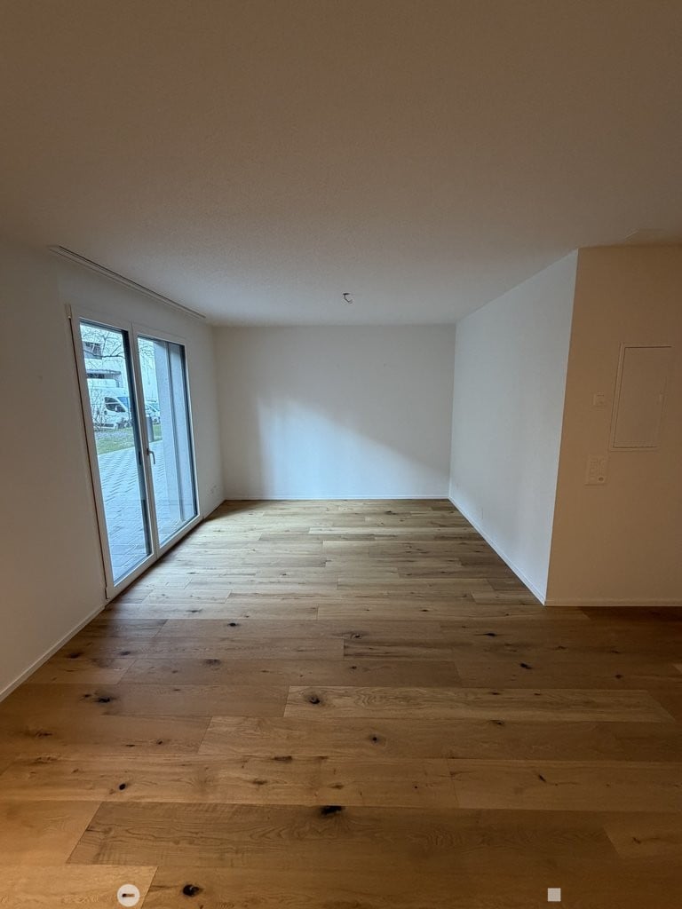 3.5-Zimmer-Wohnung mit Gartensitzplatz! Neubau 2025 - Wohnbereich.jpeg