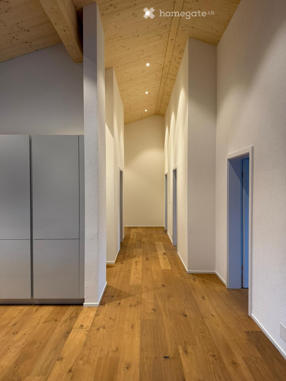 Ihr neues Zuhause: Grosszügig, modern und zentral in Zwingen - Bild 5