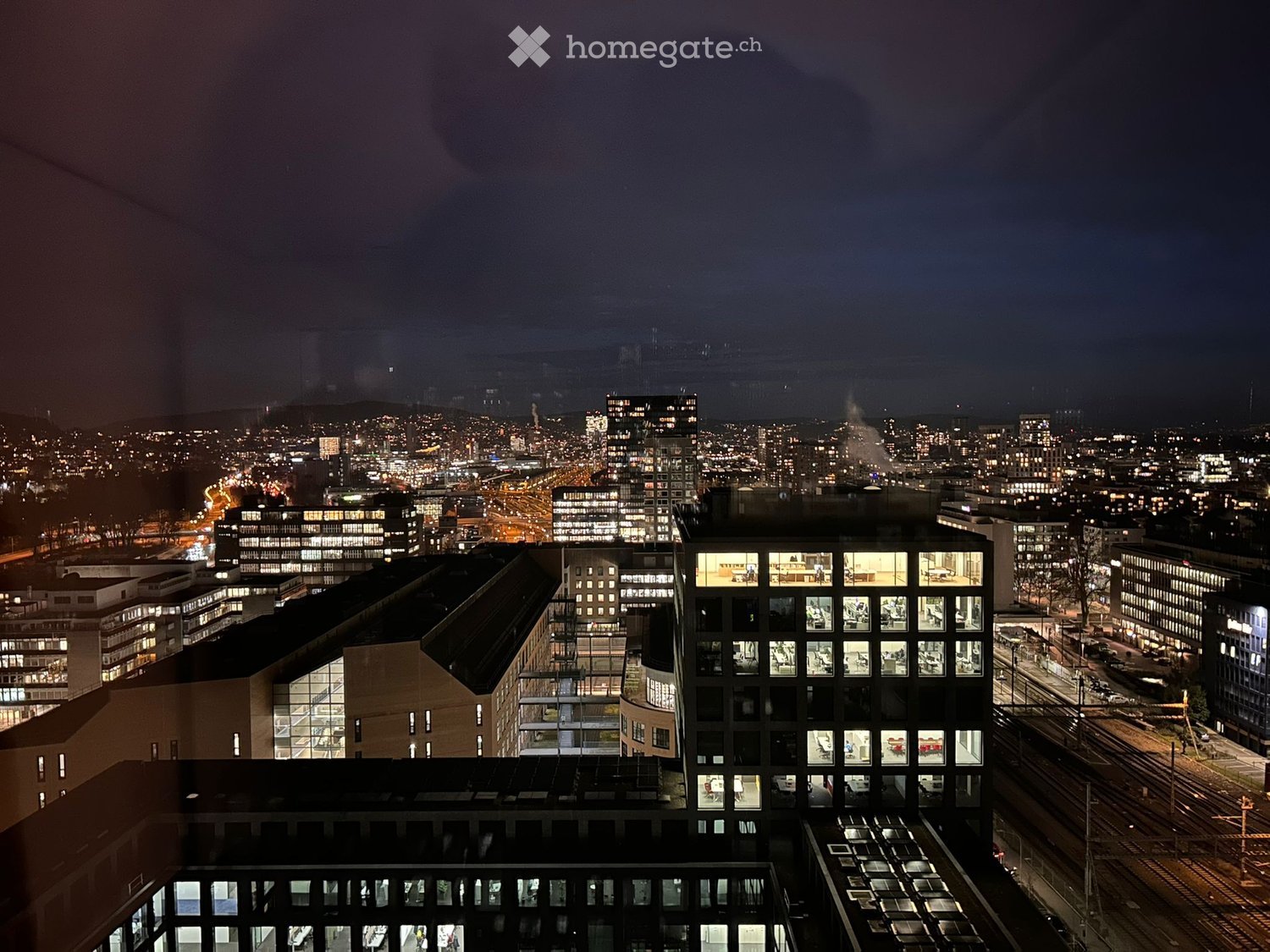 Moderne 3.5 Zimmer Wohnung mit Penthouse-Charakter - Bild 8