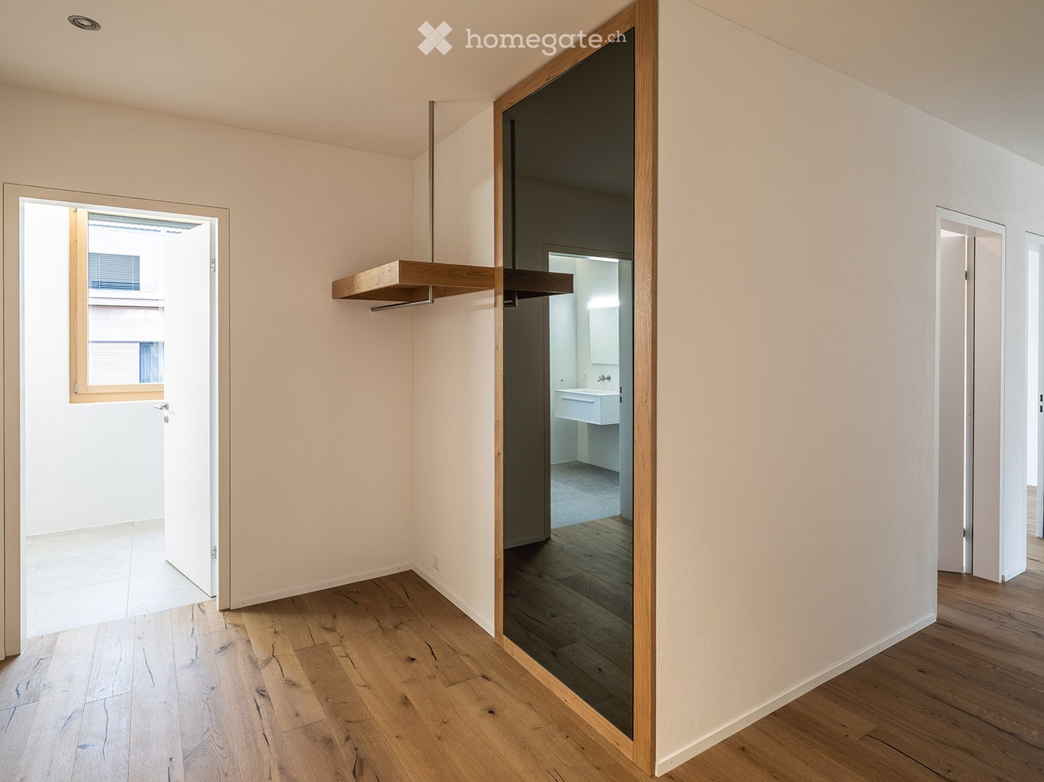 Neue 5,5 Zimmer Wohnung in herrlicher Lage - Bild 4