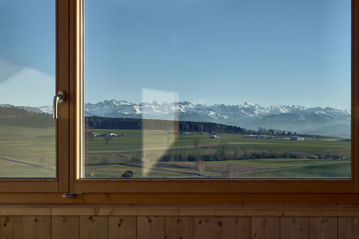 Stilvoll wohnen mit beeindruckendem Panorama - Bild 12