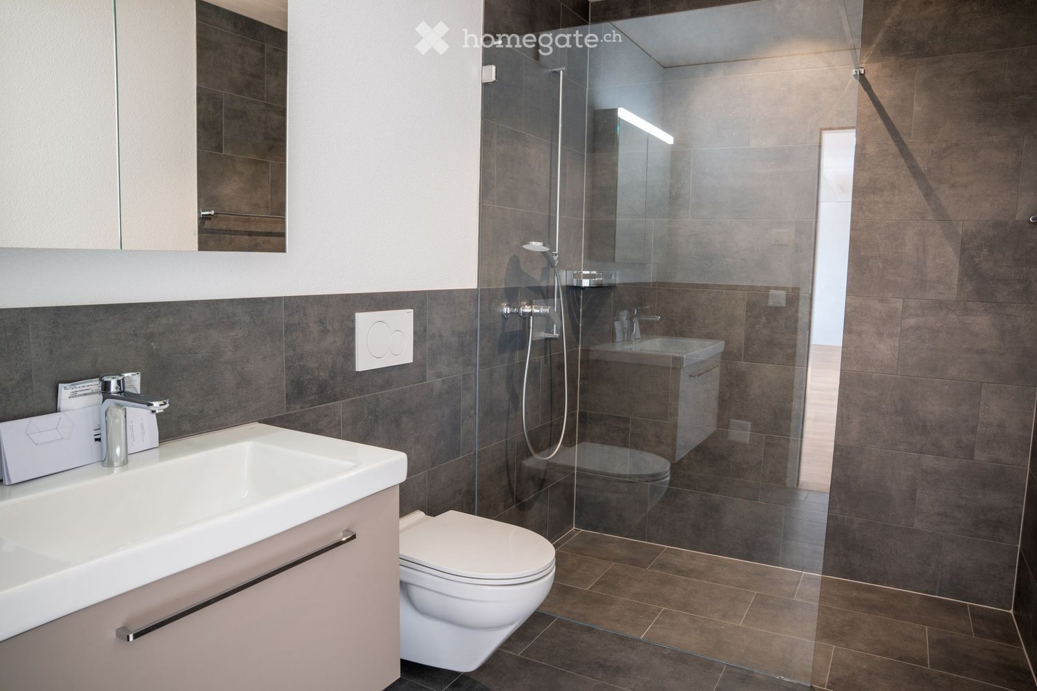 Moderne 2.5-Zimmer-Neubau-Wohnung in Hausen AG - Bild 8