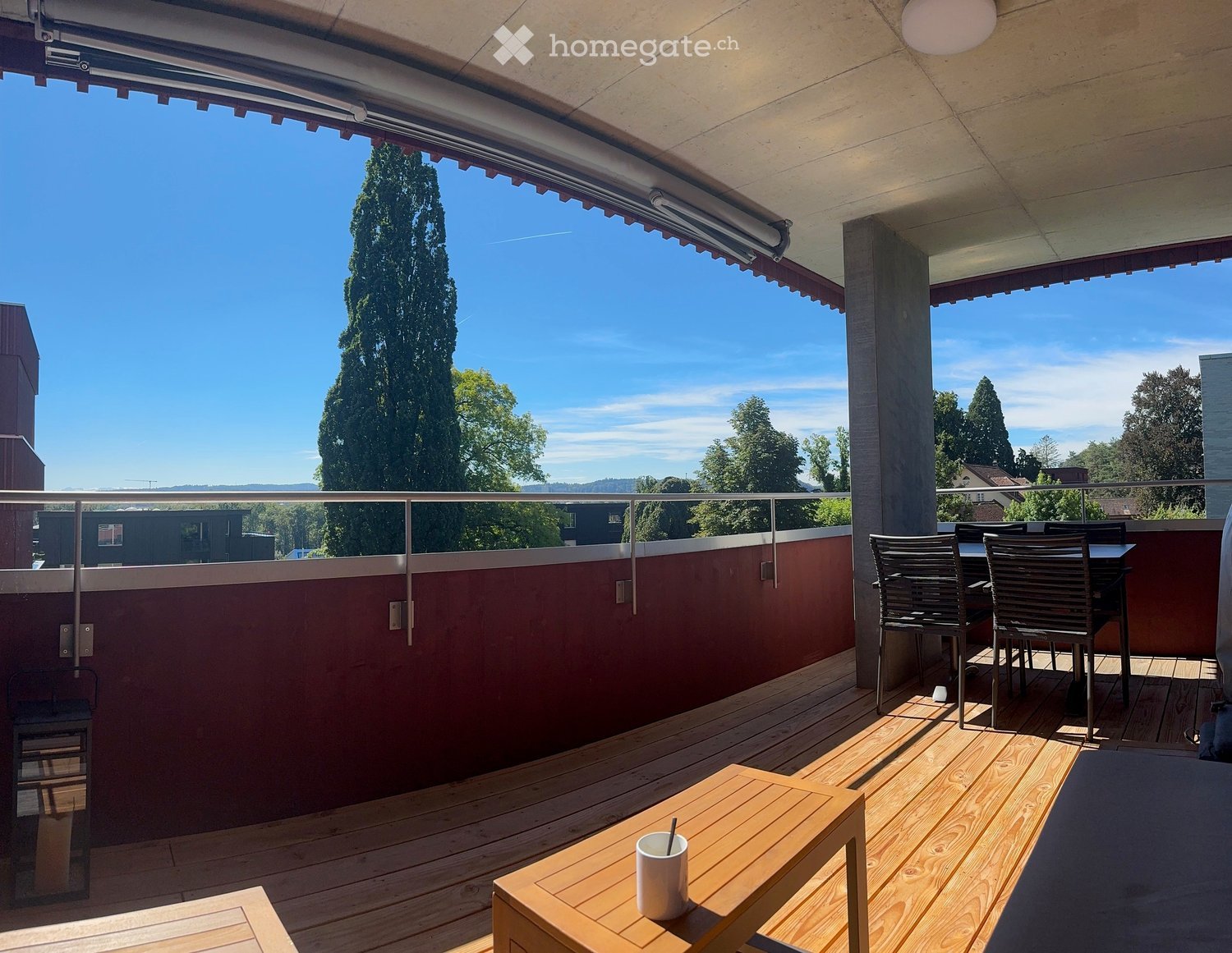 Hoch am Hang - mit bestem Blick Richtung Aarau - Bild 11