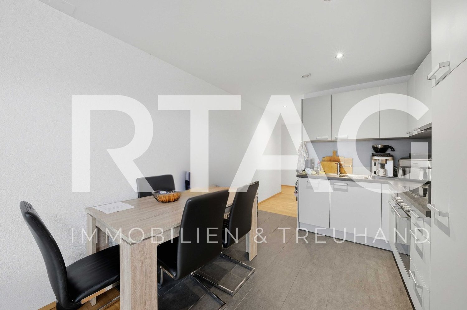 2.5-Zimmer-Wohnung - Bild 1