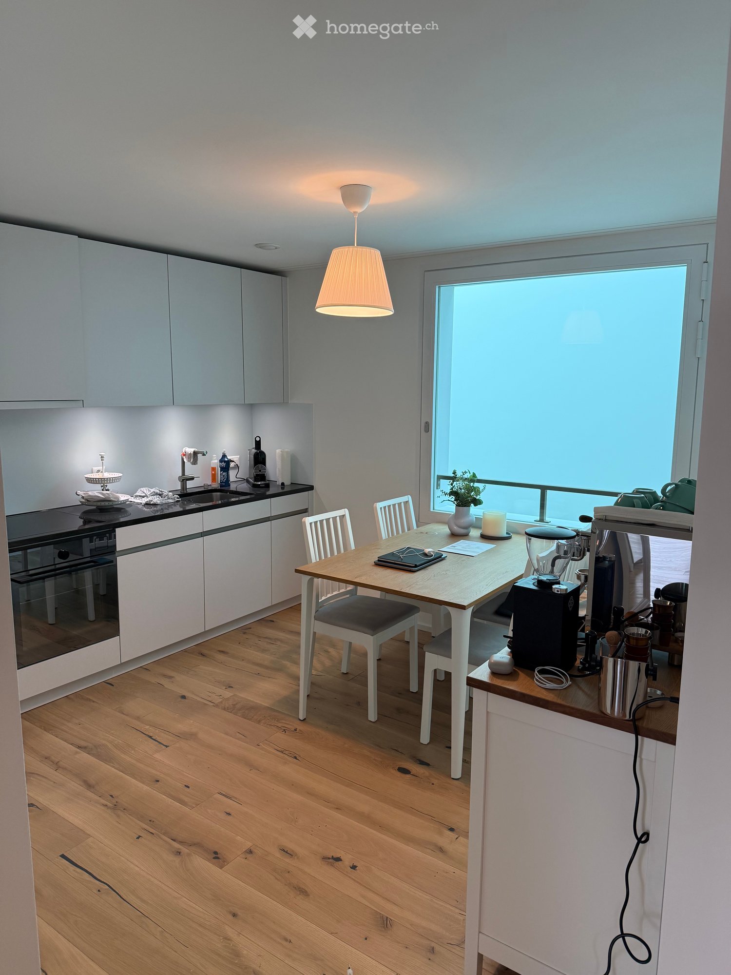 Moderne 2.5-Zimmer-Neubau-Wohnung mit Balkon in Hottingen - Bild 5