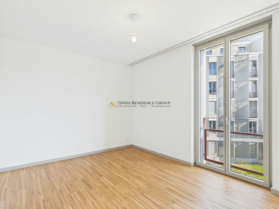 Elegante 3.5-Zimmer-Wohnung mit zwei Balkonen - lichtdurchflutet und stilvoll konzipiert - Bild 12