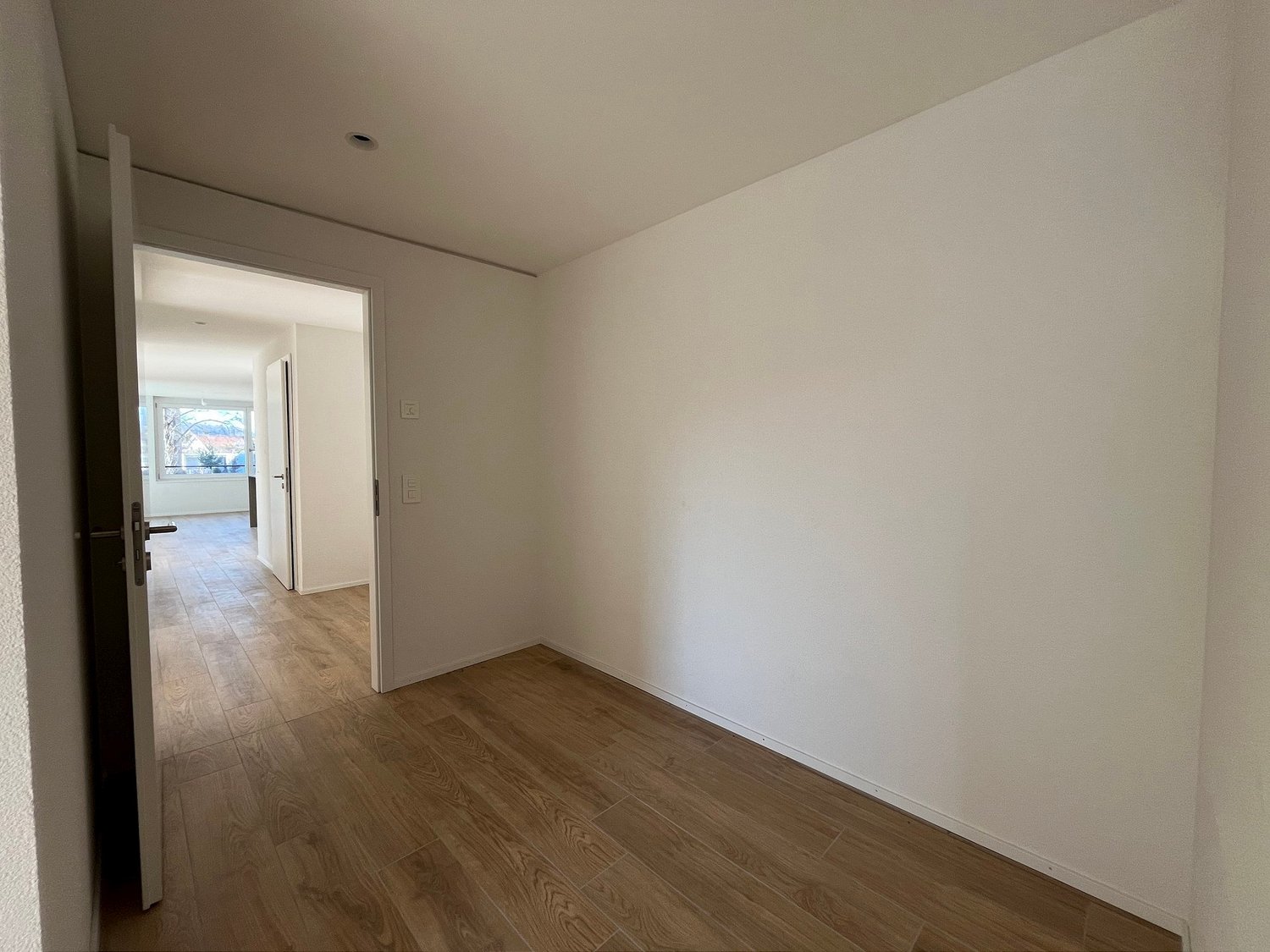 05713 - Appart. 4½ PCES - IMP. CHAMP-RIOND 7 - MATRAN - Bild 5