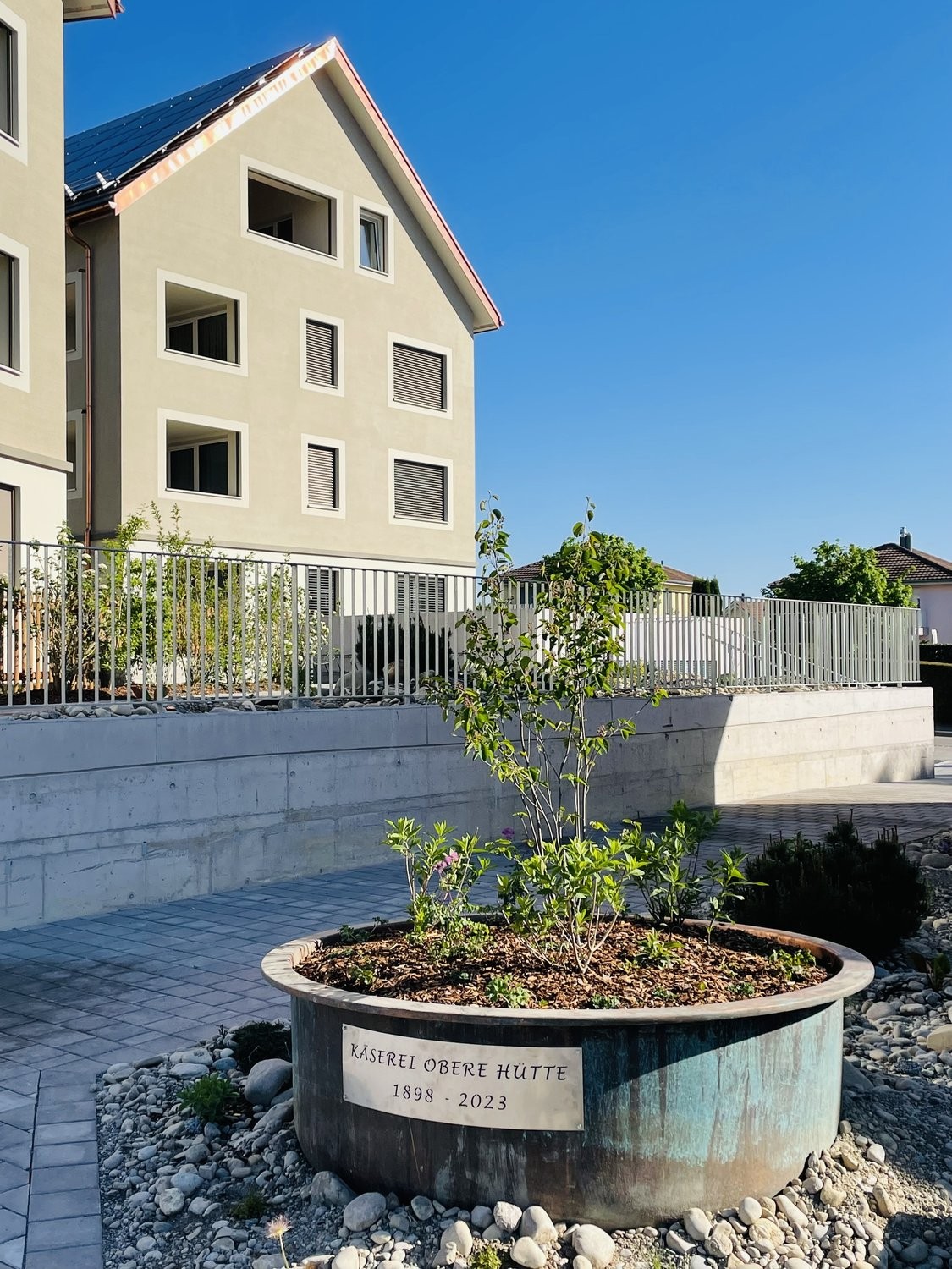 Exklusive 3.5 Zimmer-Wohnung im 1. OG zu vermieten - IMG_2240