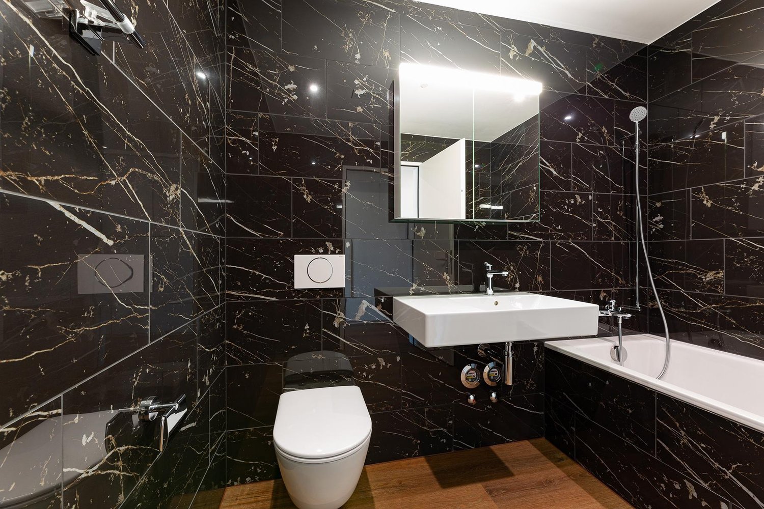 Moderne Minergie-Wohnung in Seenähe mit Balkon & Smart-Home - Bild 10