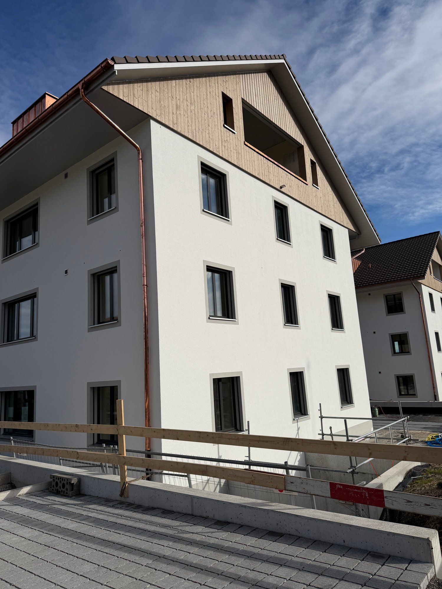 Moderne 3.5-Zimmer-Neubauwohnung im Erdgeschoss – 110 m² Wohnkomfort - Aussenansicht