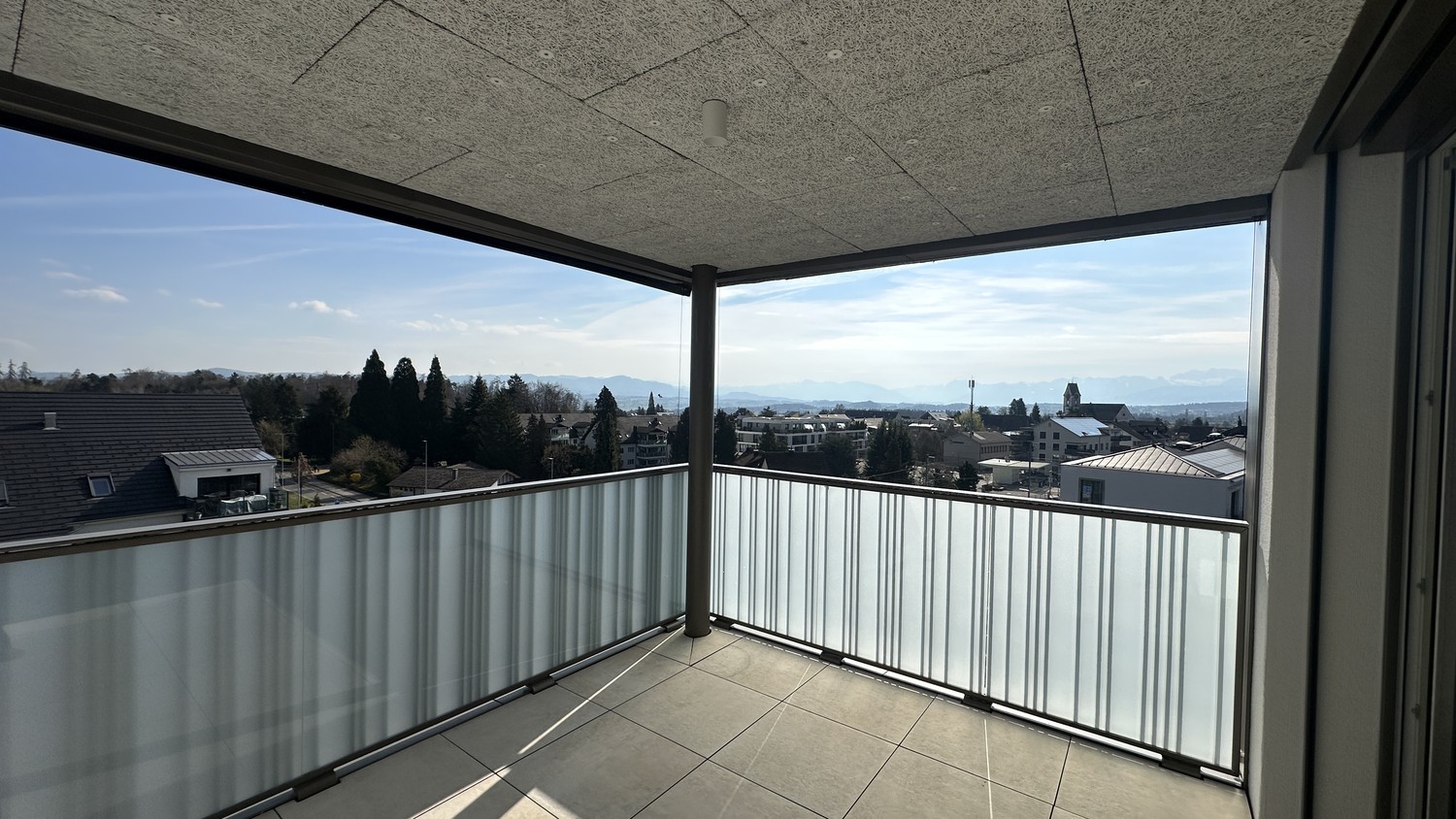 HAUS AM BACH - NAHE DER NATUR, NAHE DER STADT - Balkon 1