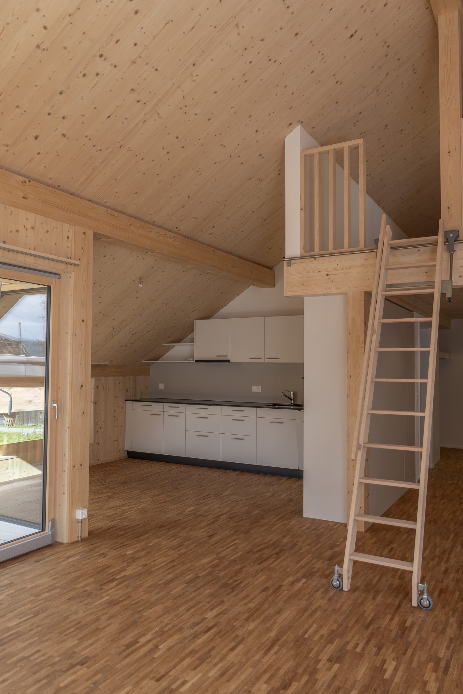 Gesundes Wohnen in dieser 4.5-Zimmer-Neubauwohnung mit Galerie - Bild 4