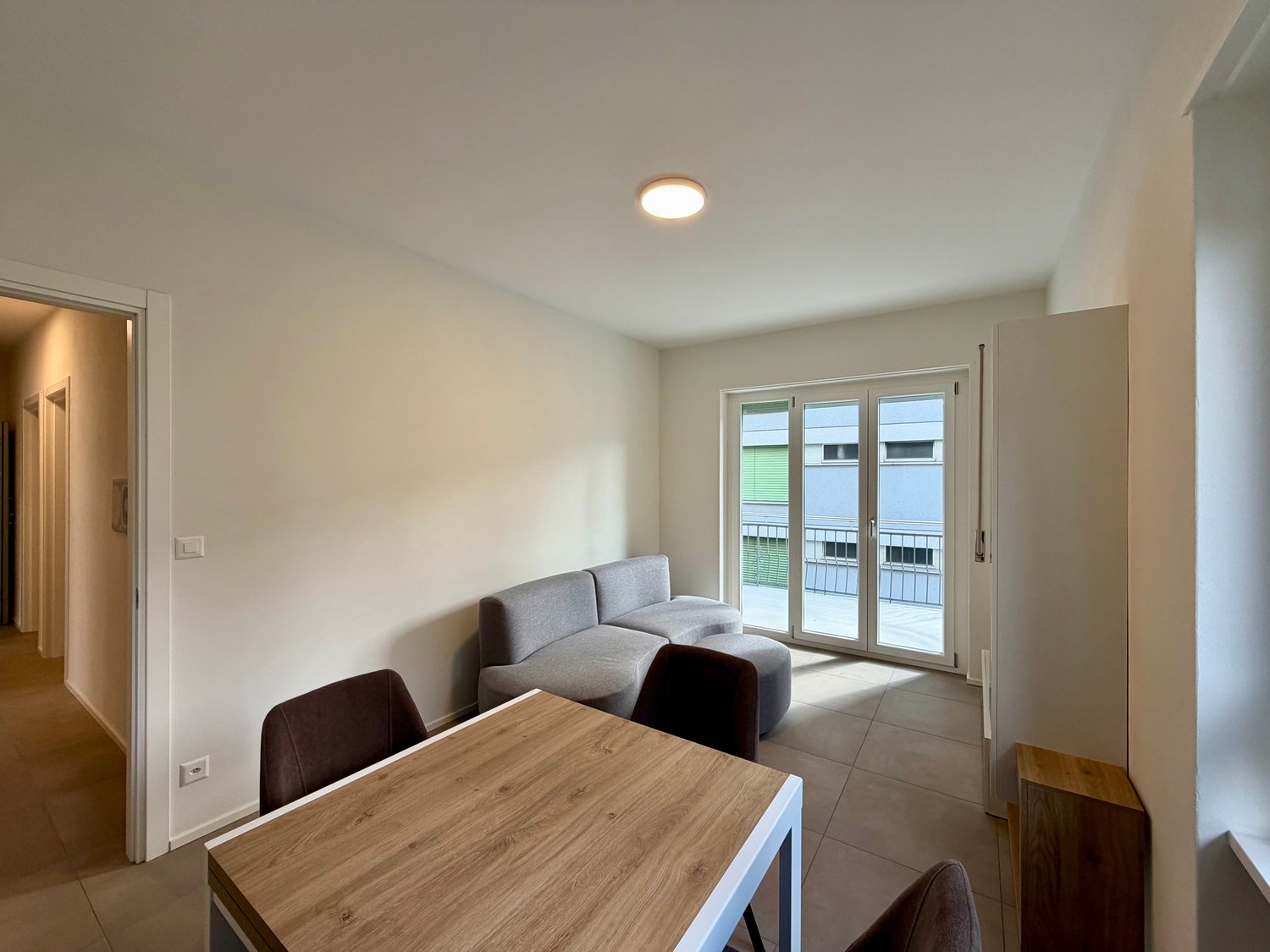 Chiasso Nuovo 4.5 loc. Arredato Pigione 1'200 Spese 250 - Bild 3