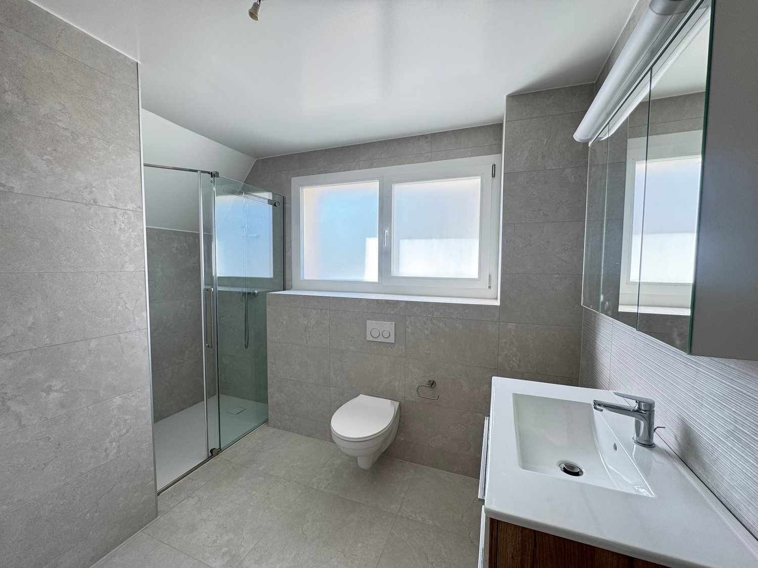 Deux magnifiques appartements neufs de 3 pièces en duplex avec balcon - Bild 7