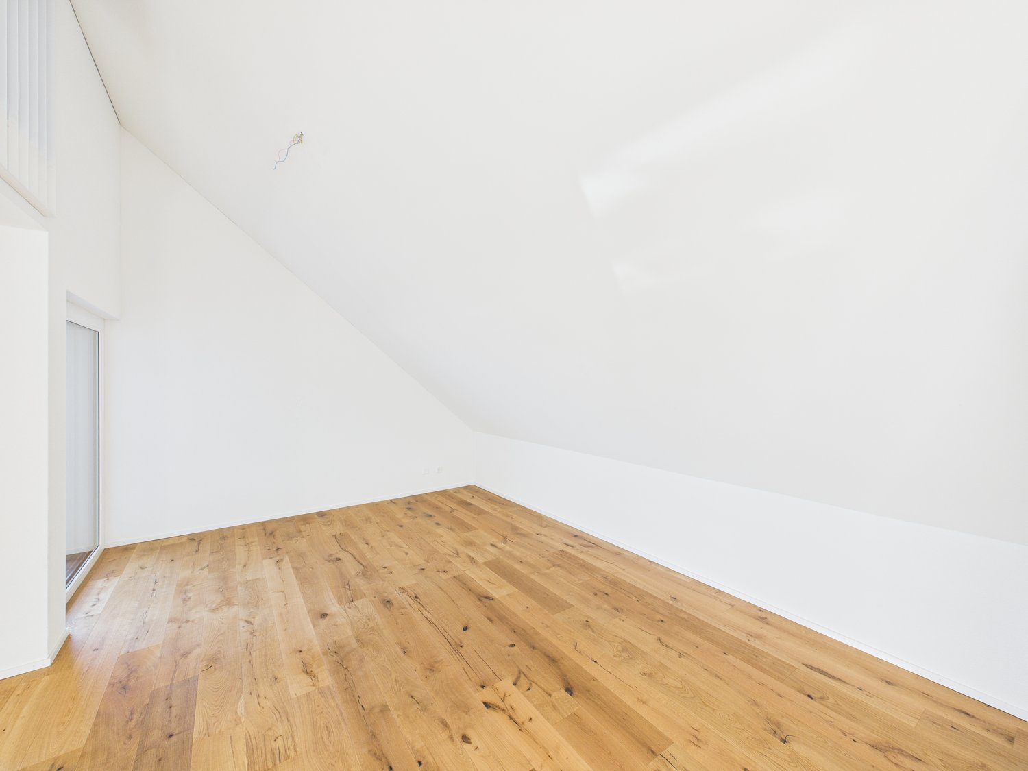 Moderne 5.5-Zimmer-Dachwohnung in Sirnach - Bild 12