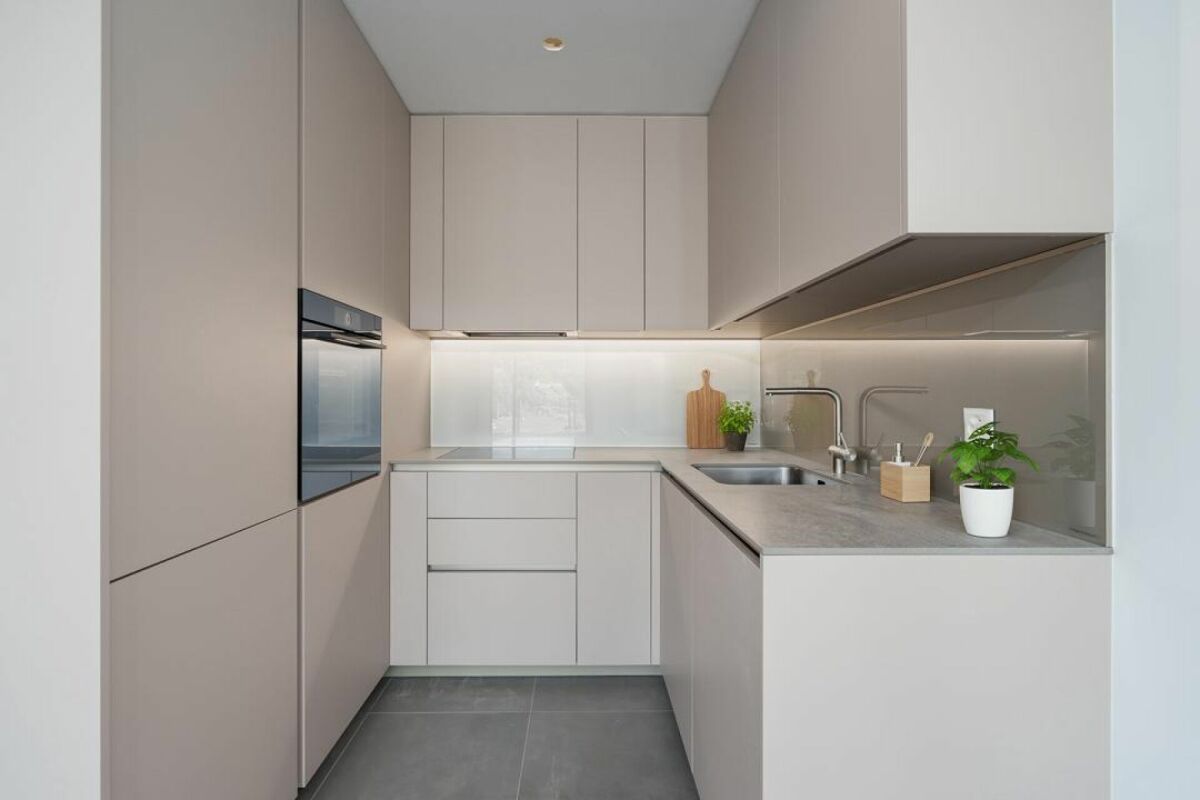 PREGASSONA · ELEGANTE 2½ LOCALI  CON TERRAZZA COPERTA E GIARDINO - Bild 2