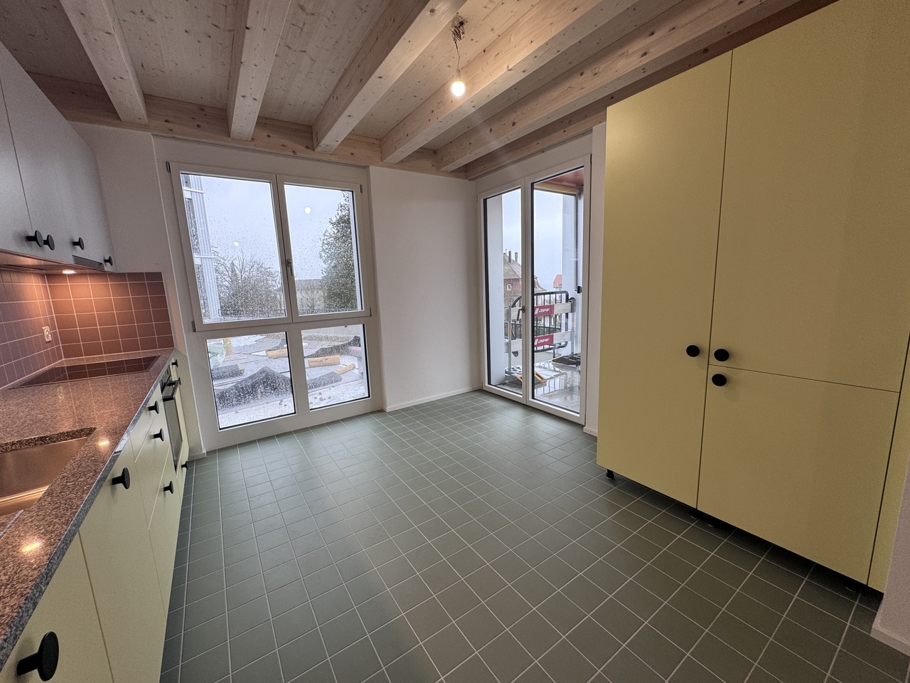 Estavayer-le-Lac, à louer, appartement de 3.5 pièces, 84 m2 + jardin - Bild 3