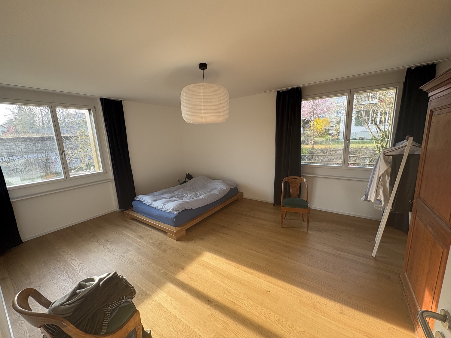 Schöne 3.5-Z-Wohnung mit Tiefgarage und grossem Balkon - Bild 5