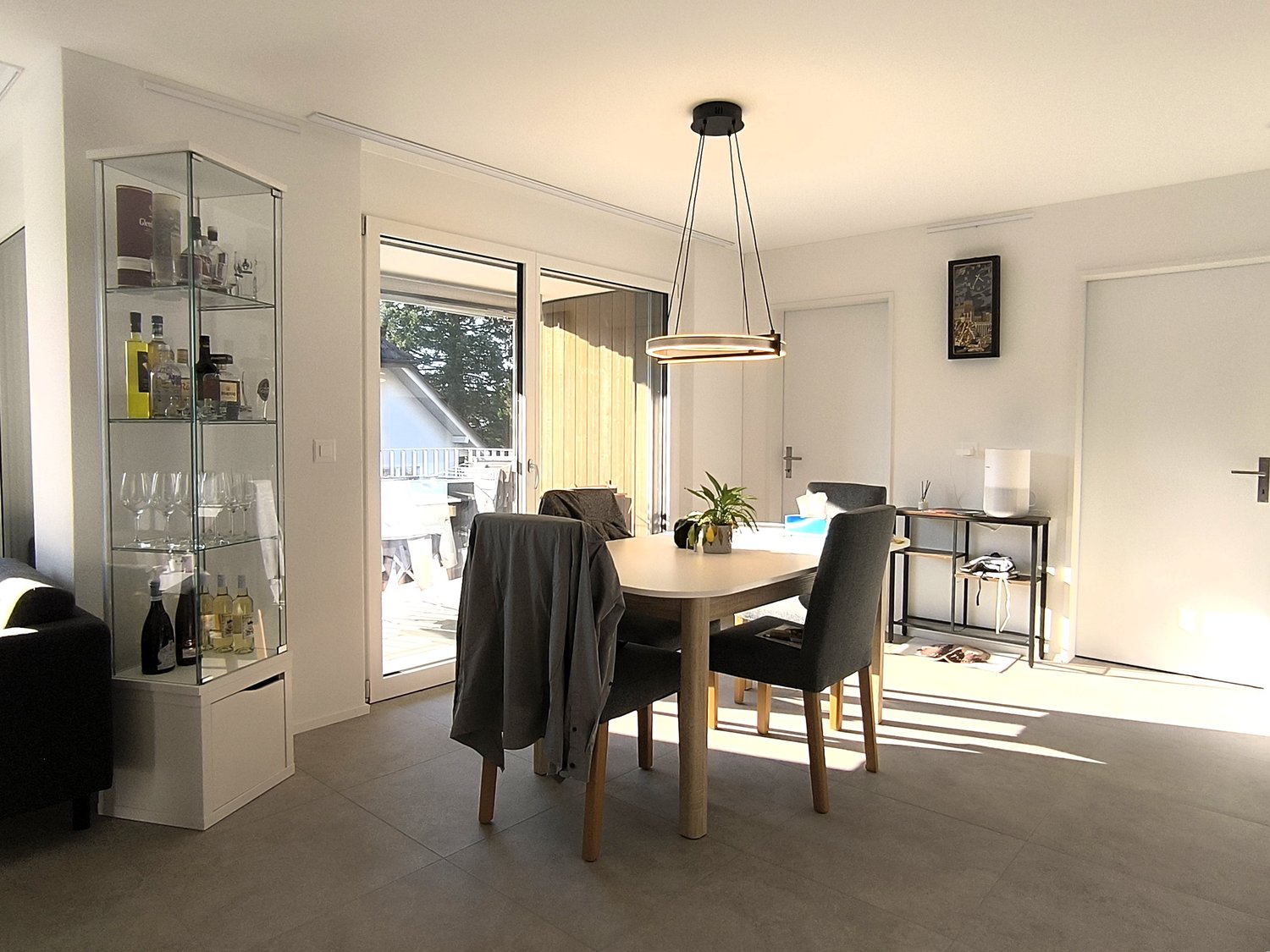 Moderne, naturnahe 3.5-Zimmer-Wohnung mitten im Dorfkern - Bild 4