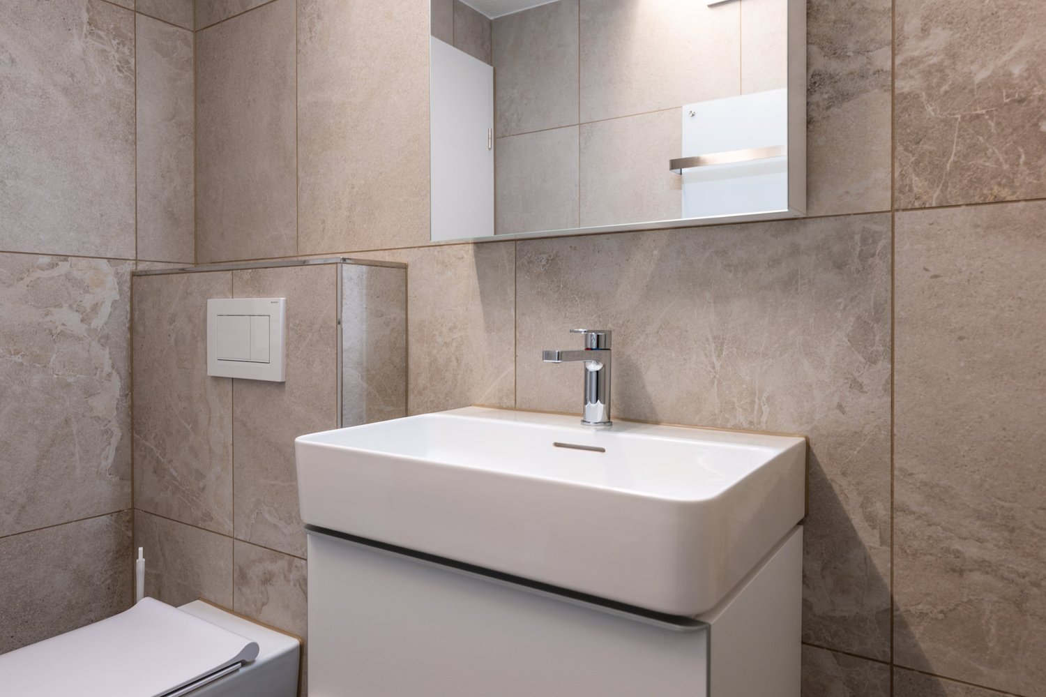 Erstbezug nach Totalsaierung! 2.5-Zimmerwohnung mit Traumküche sucht neuen Mieter - Bild 11