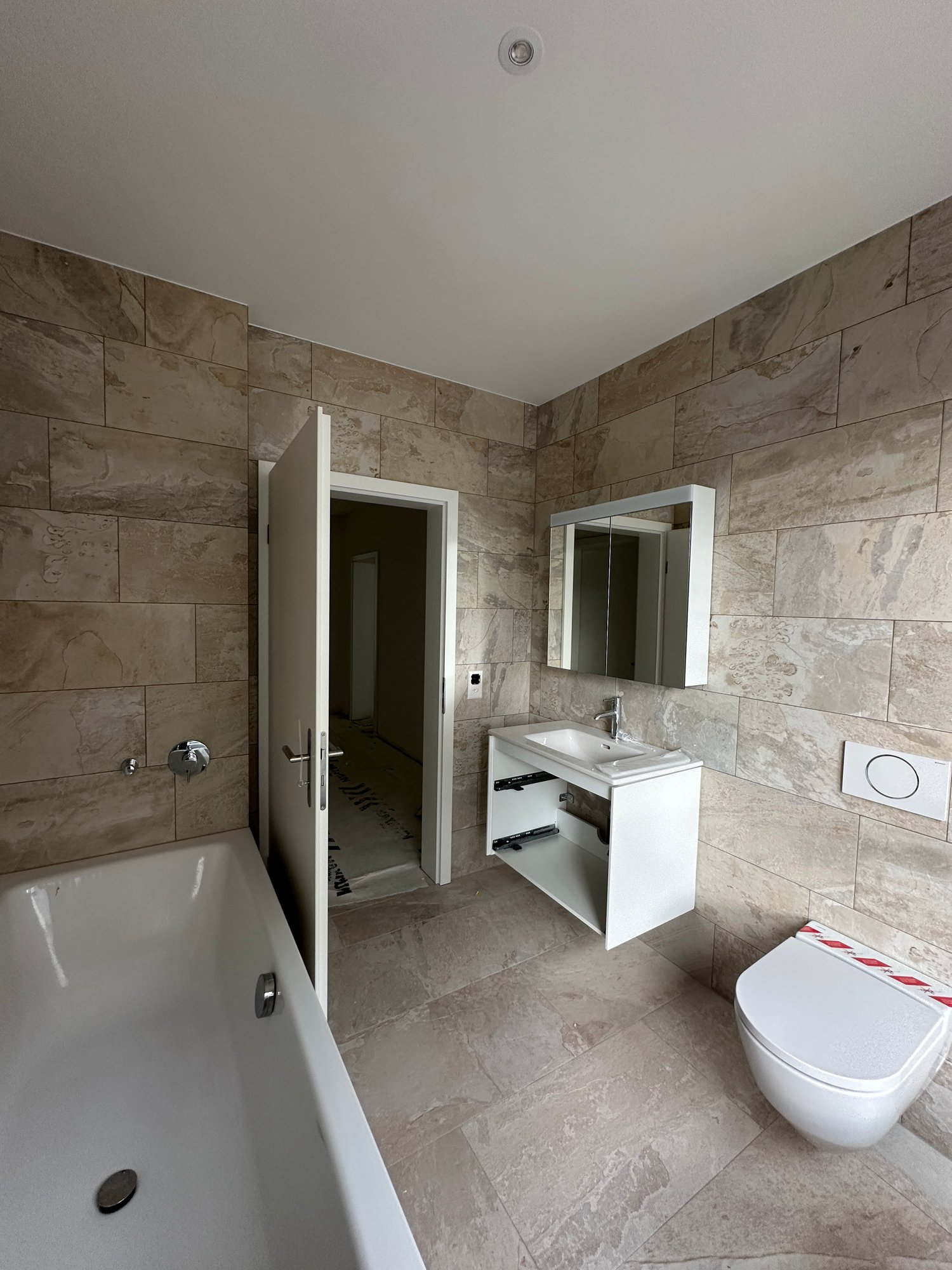 5.5-Zimmerwohnung im Eigentumsstandard -Neubau - Bild 6