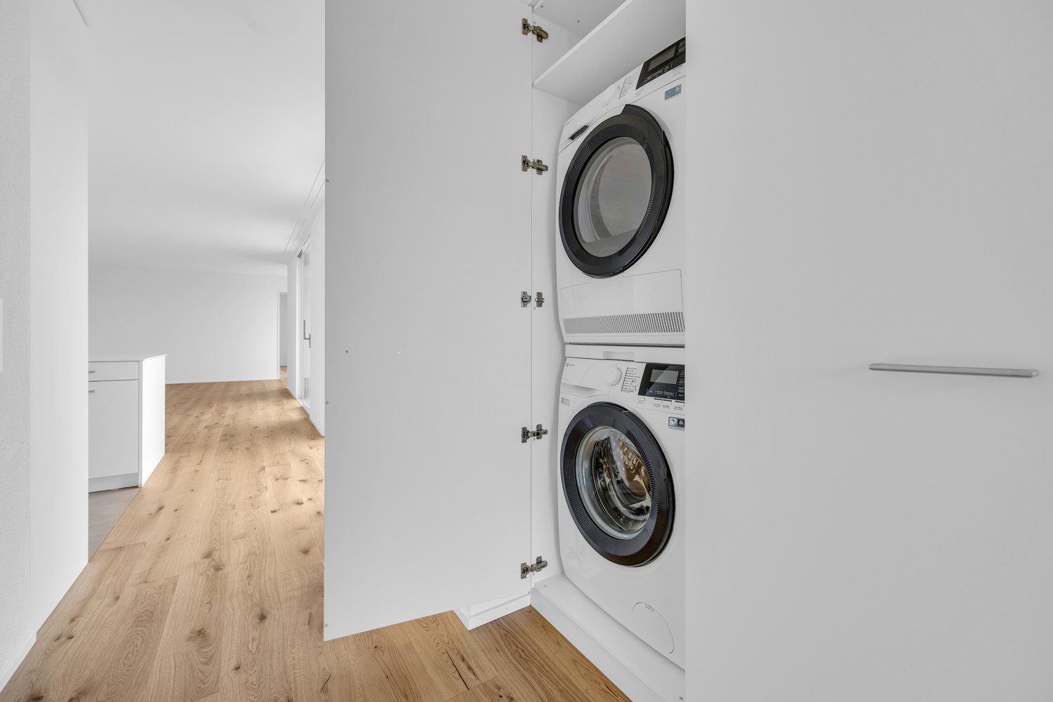 Attika mit Abendsonne moderner Erstbezug in Gossau SG - Bild 9