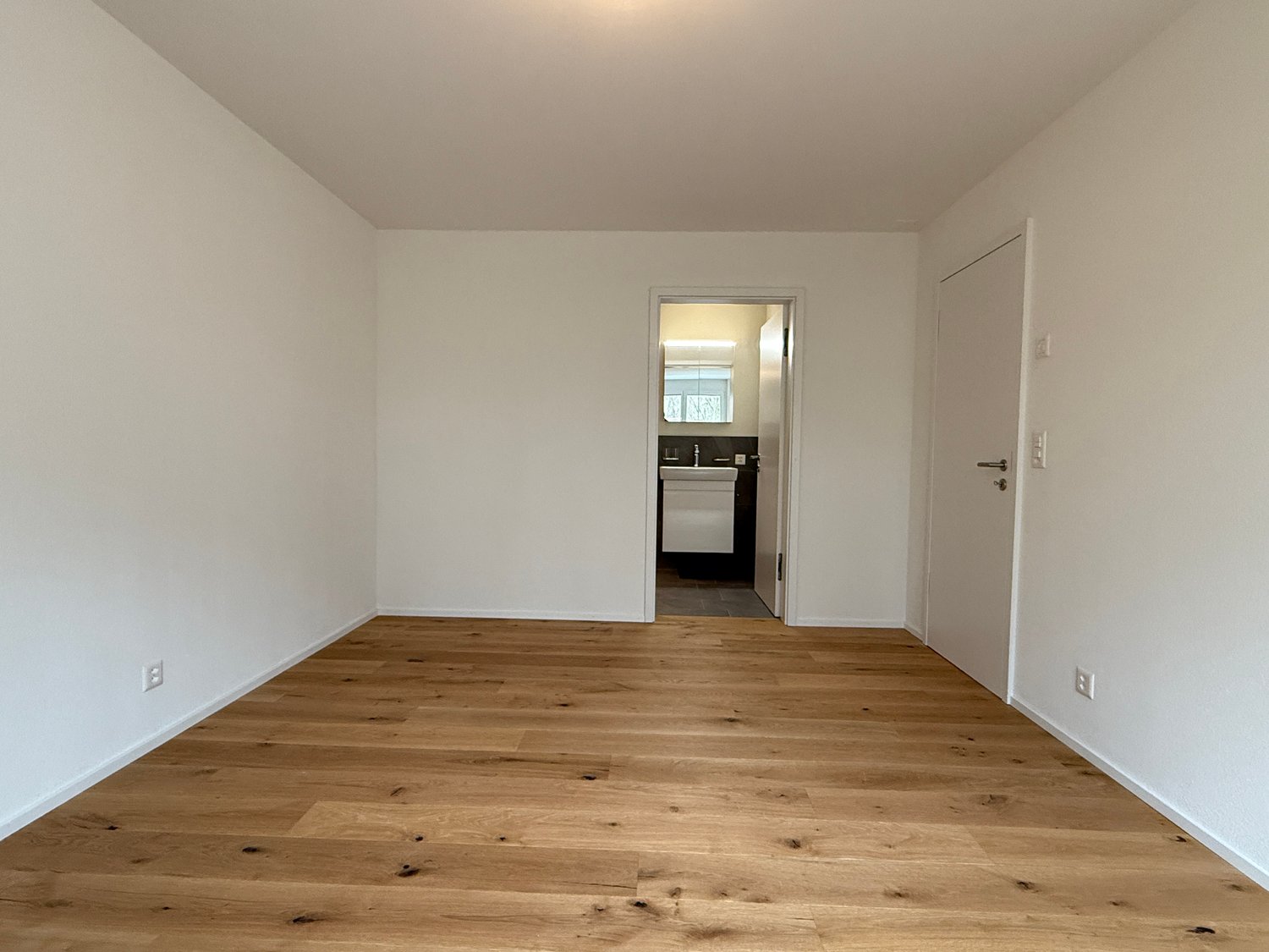 NEUBAU MFH 3.5 ZW zu vermieten - Bild 7