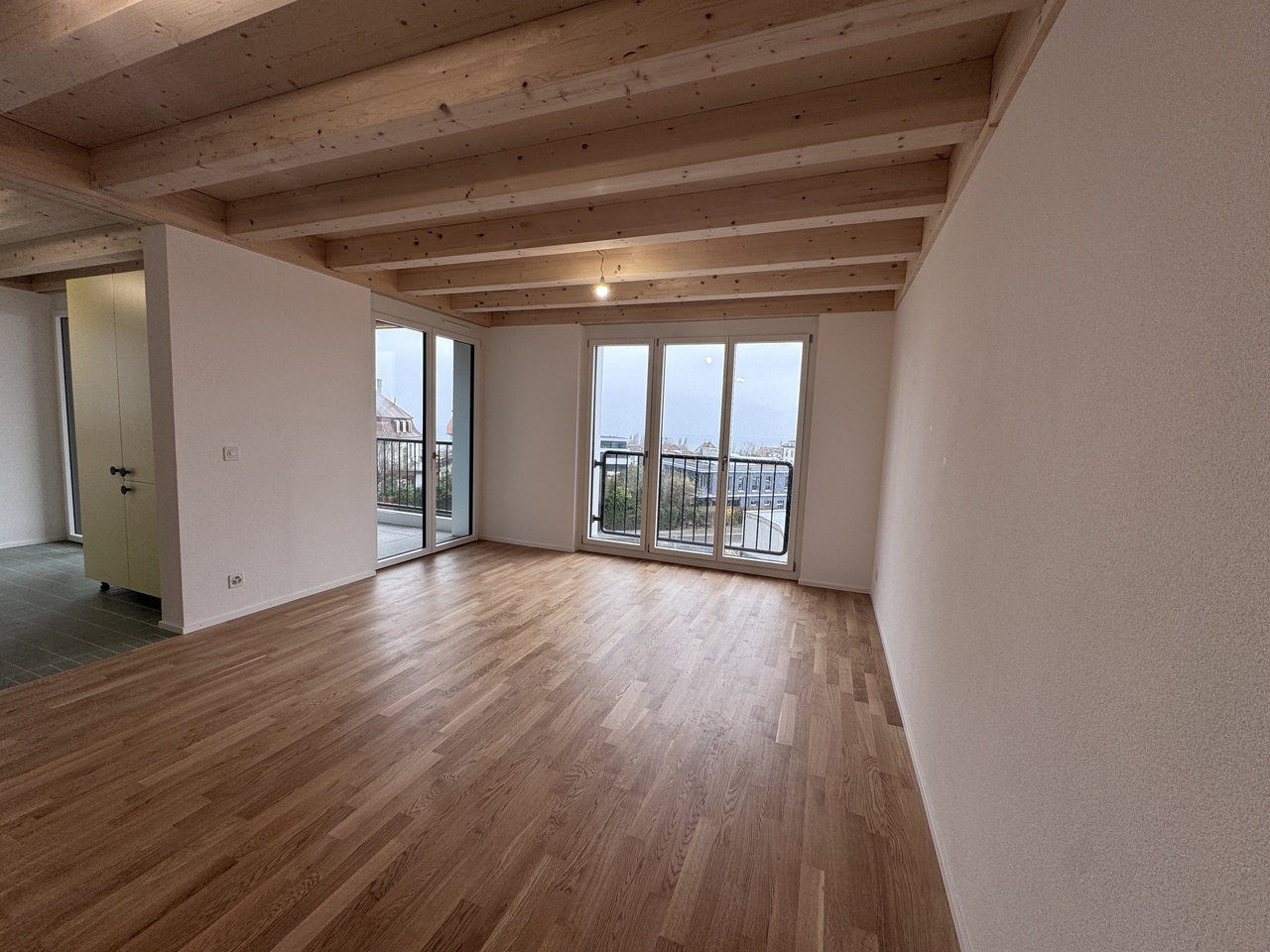 Estavayer-le-Lac, à louer, appartement de 3.5 pièces, 84 m2 + jardin - Bild 4