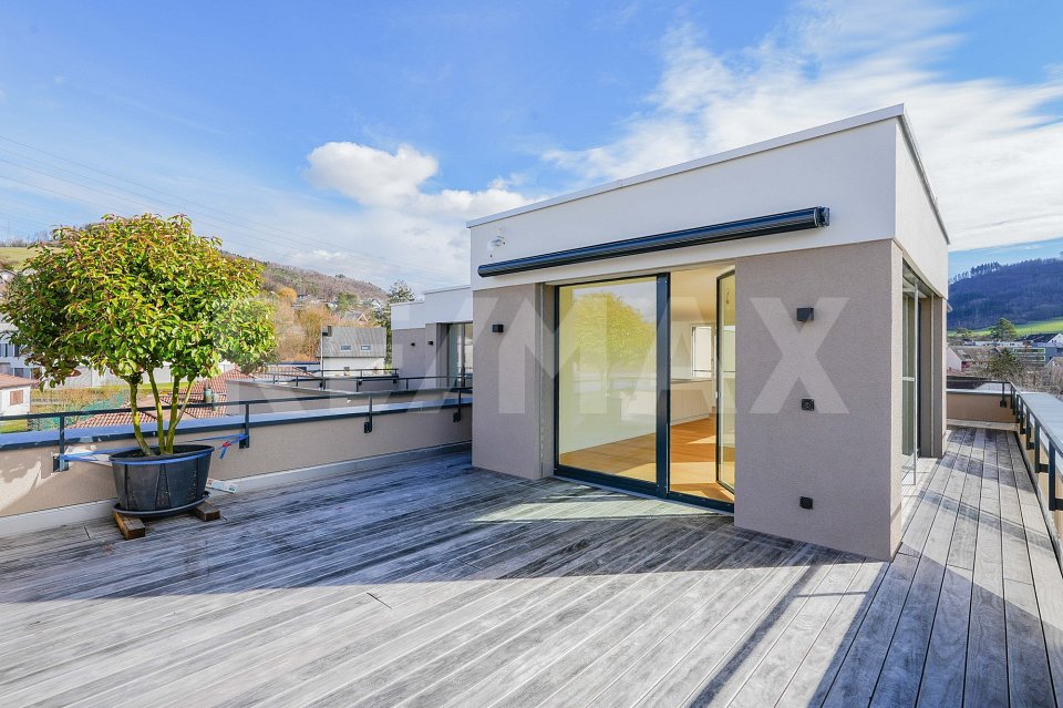 ERSTVERMIETUNG im Zentrum von Frick - 4.5 Zimmer-Attikawohnung - Bild 8