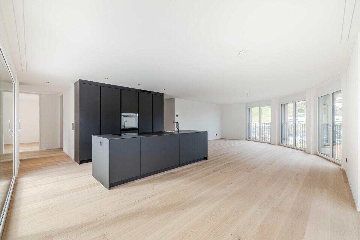 Exklusive 4.5 Zimmer-Wohnung - Bild 3