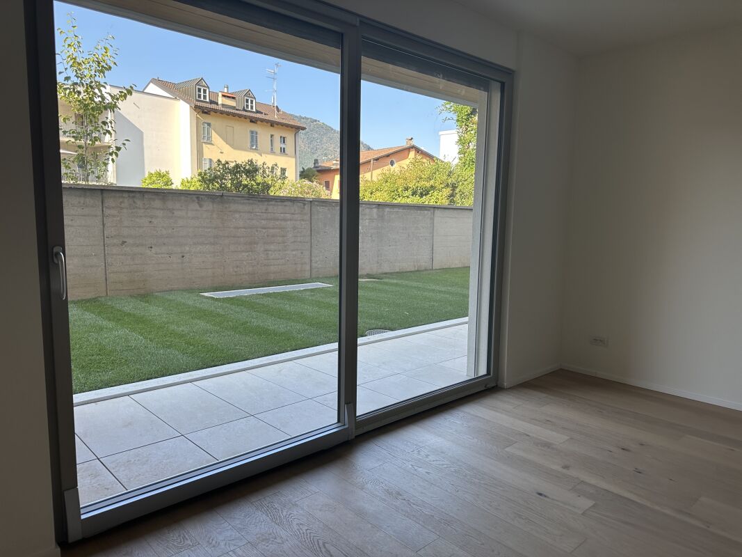 CHIASSO - Moderno bilocale con grande giardino in prima locazione - Bild 5