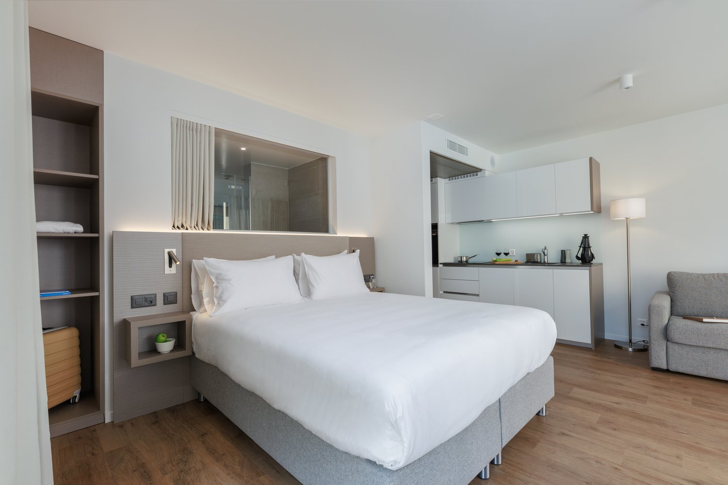 Base XL+ - Genève - Bild 4