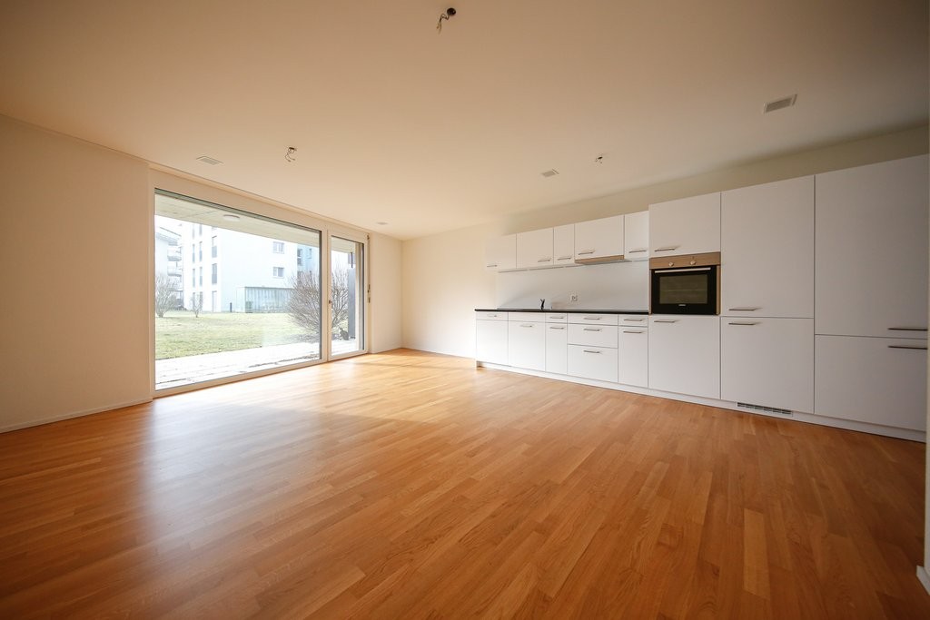 GEMÜTLICHE 4.5 ZIMMER-WOHNUNG MIT SITZPLATZ - Bild 4