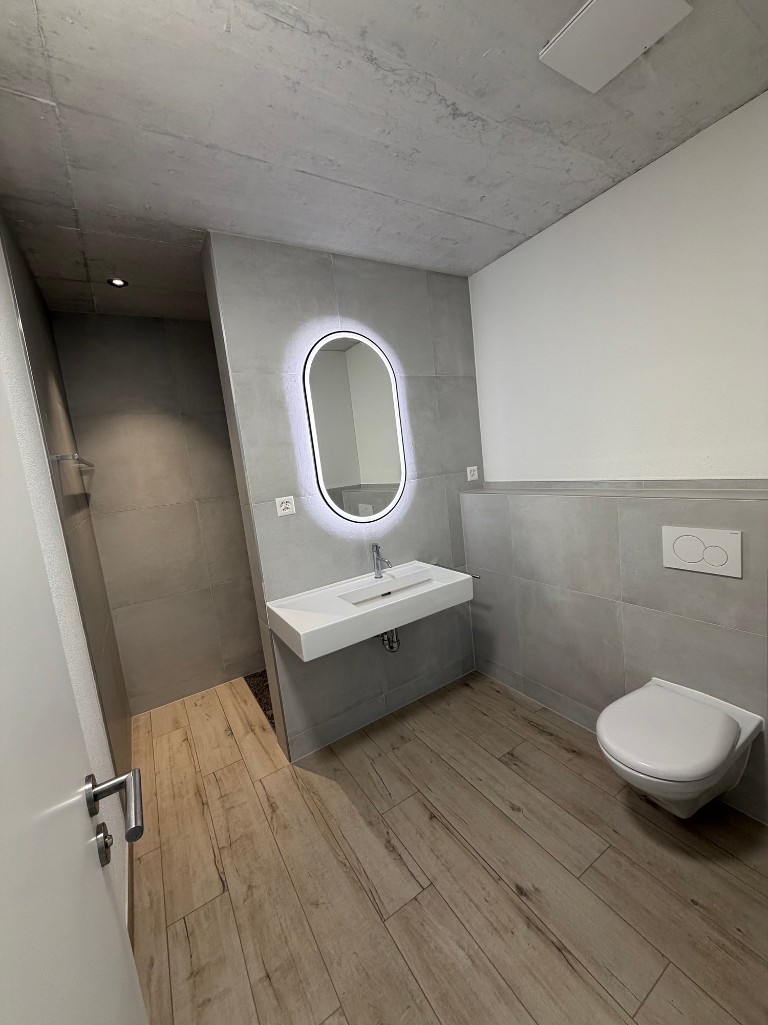 Moderne 2.5-Zimmer-Wohnung in Aarburg - Bild 8