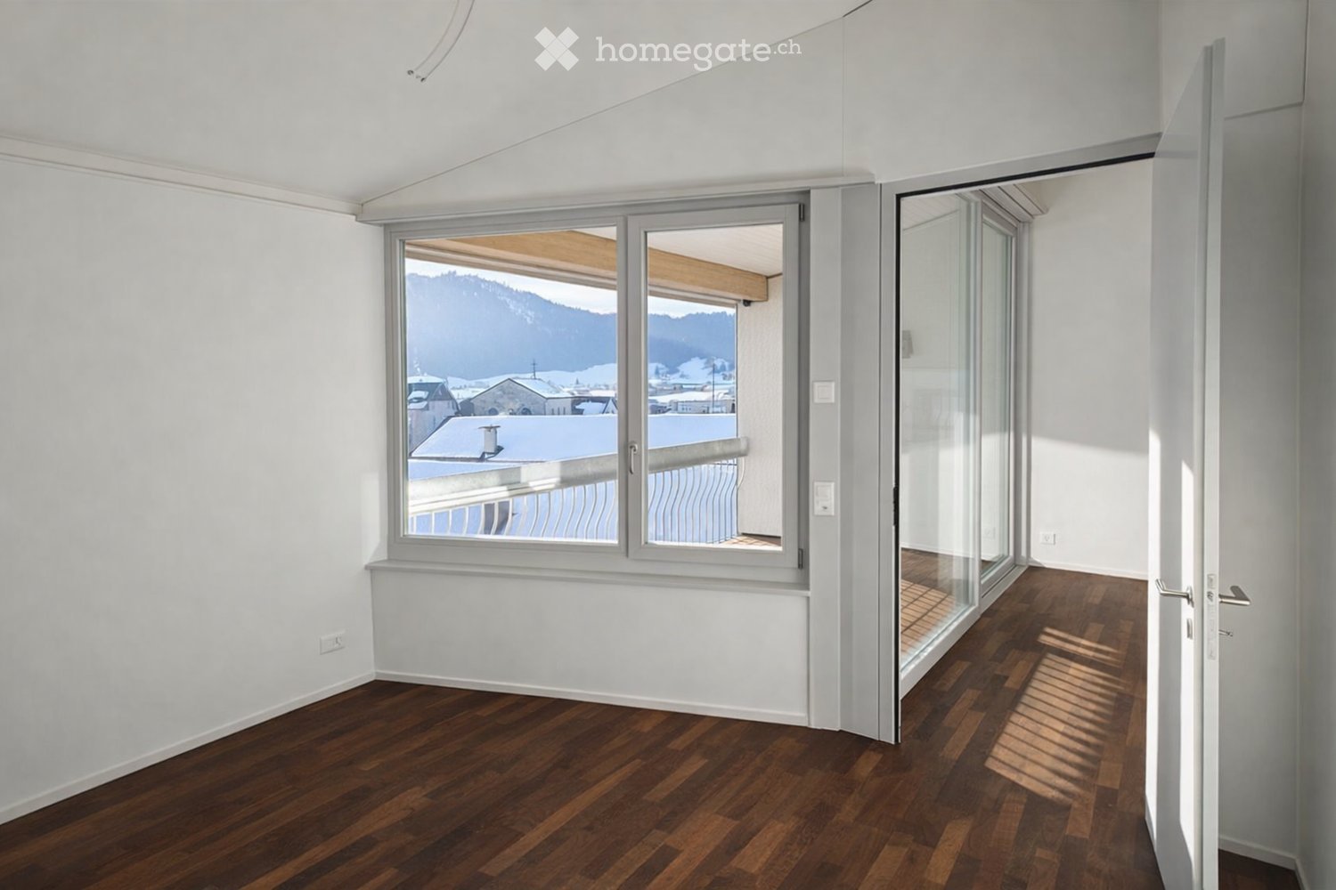 Zentral & naturnah: Moderne 4.5-Zimmer-Dachwohnung in Neubau in Einsiedeln (Erstbezug) - Bild 6