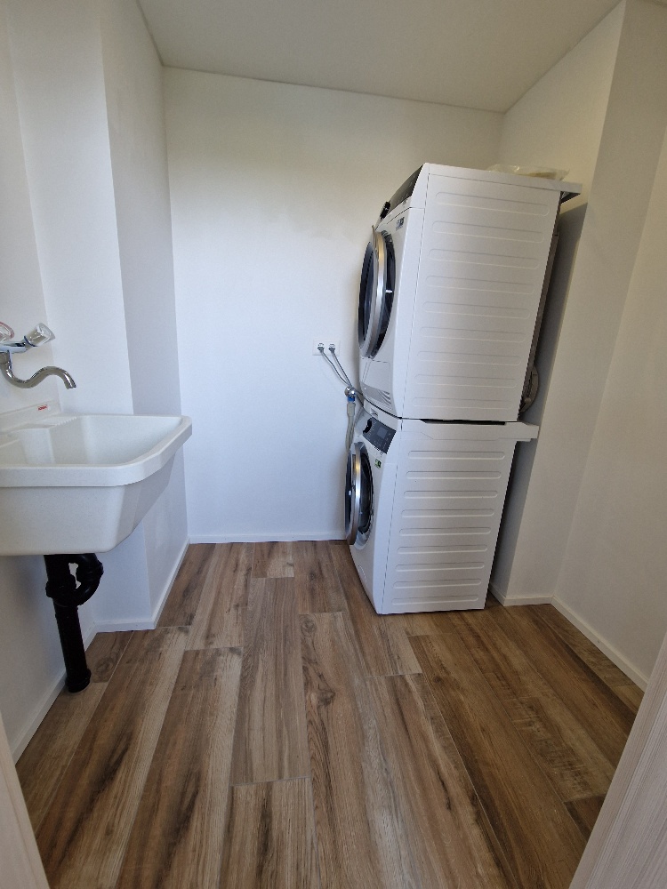 Moderne 4.5-Zimmer-Neubau-Wohnung in ruhiger Lage von Ettingen - Bild 9