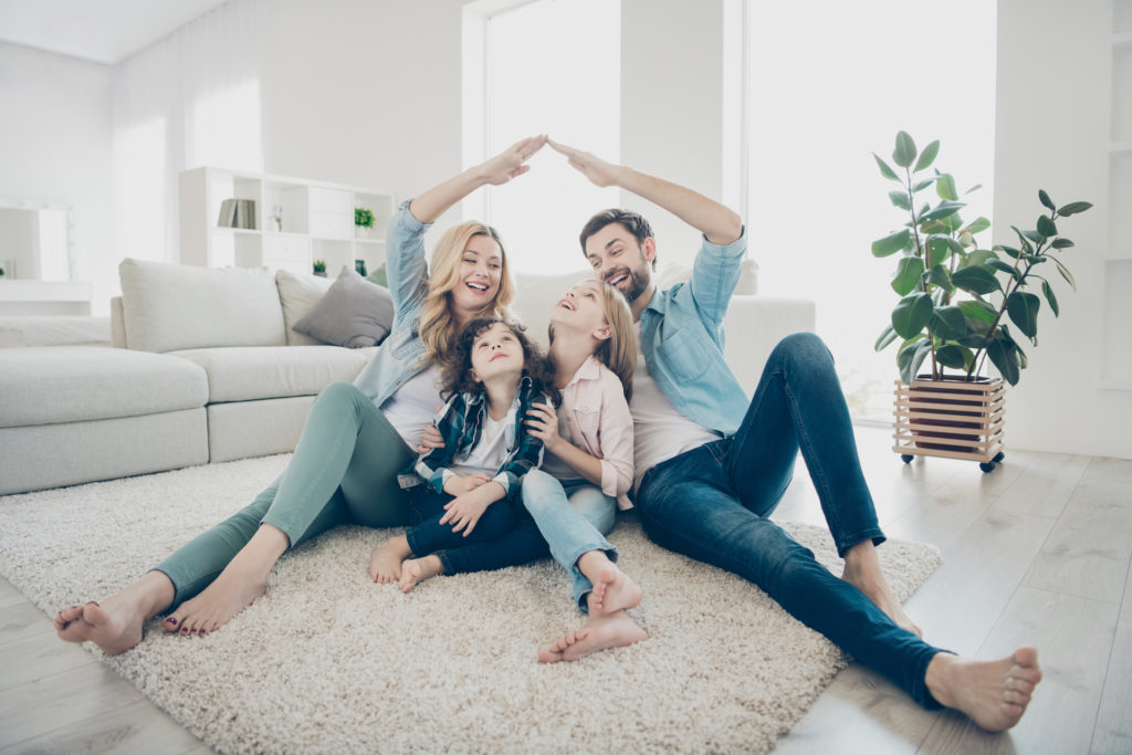 gemütliche 5.5 Zimmer-Dachwohnung - 1457834039