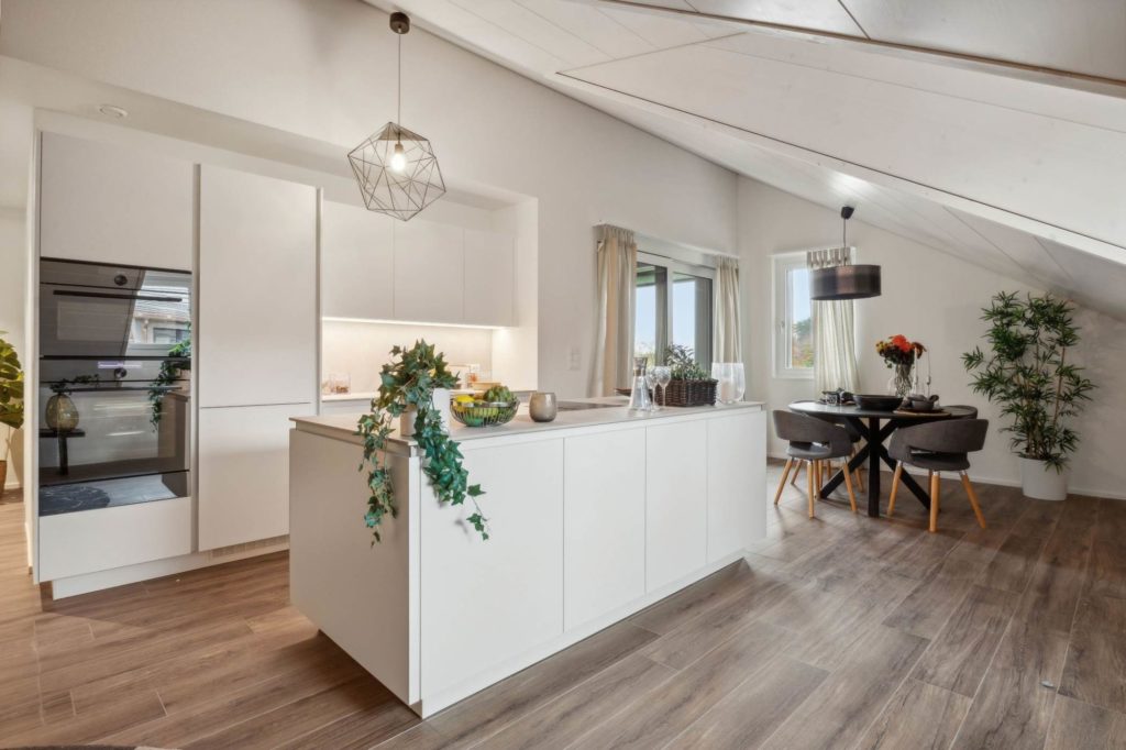 Buechwisen - Idyllisches Eigenheim mit Charme! - Dachwohnung