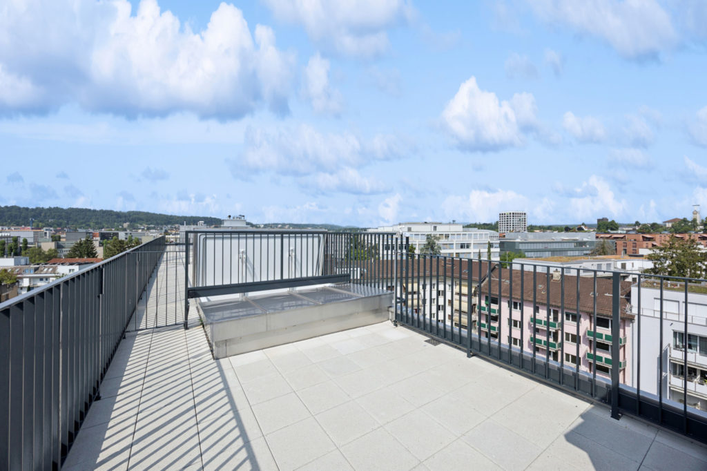 ERSTVERMIETUNG: Exklusive Maisonettewohnung mit Dachterrasse Oerlikon - Bild 8