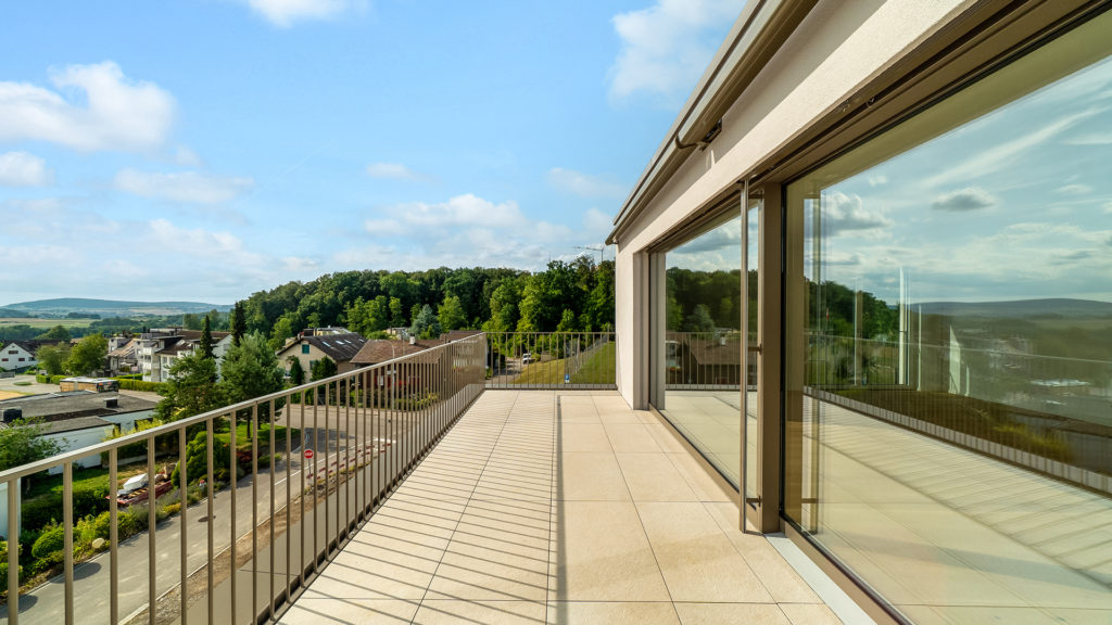 Exklusive Attika-Maisonette mit Panoramablick und privatem Garten - Magnify - Lufingerstrasse 24 - Boden Web 10