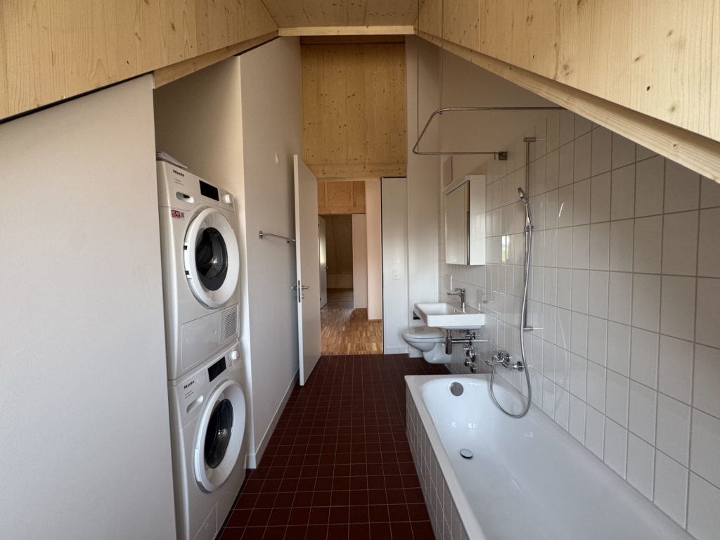 Attraktive 4.5-Zimmer Wohnung in Niederhasli - Bild 4
