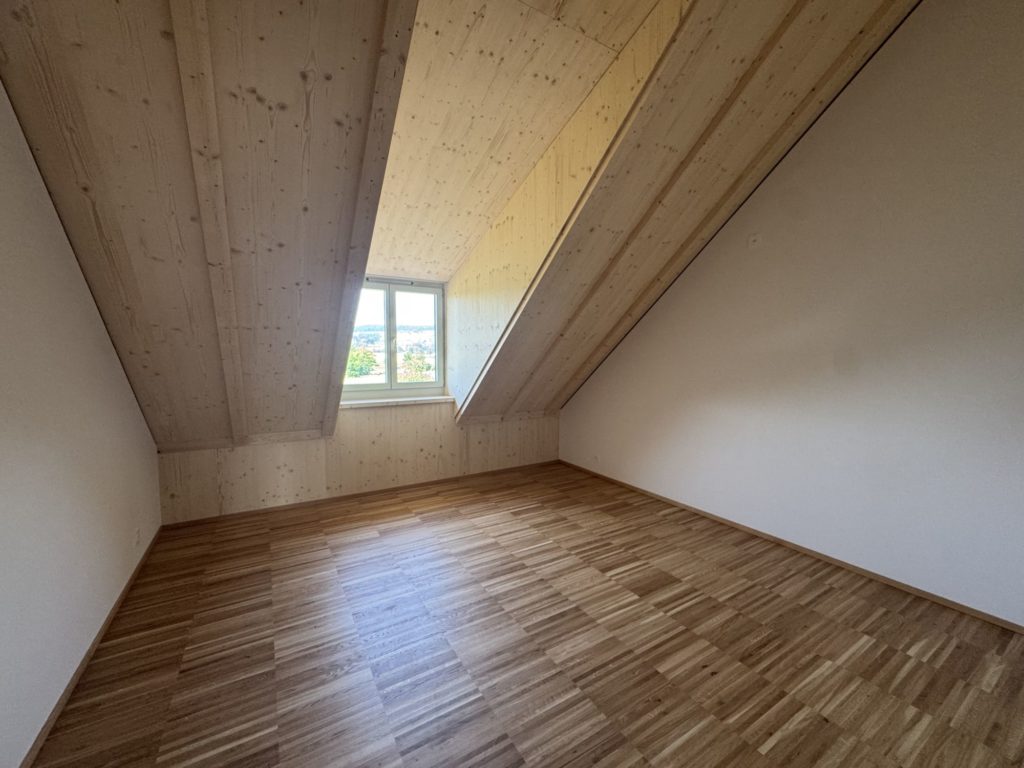 Attraktive 4.5-Zimmer Wohnung in Niederhasli - Bild 11